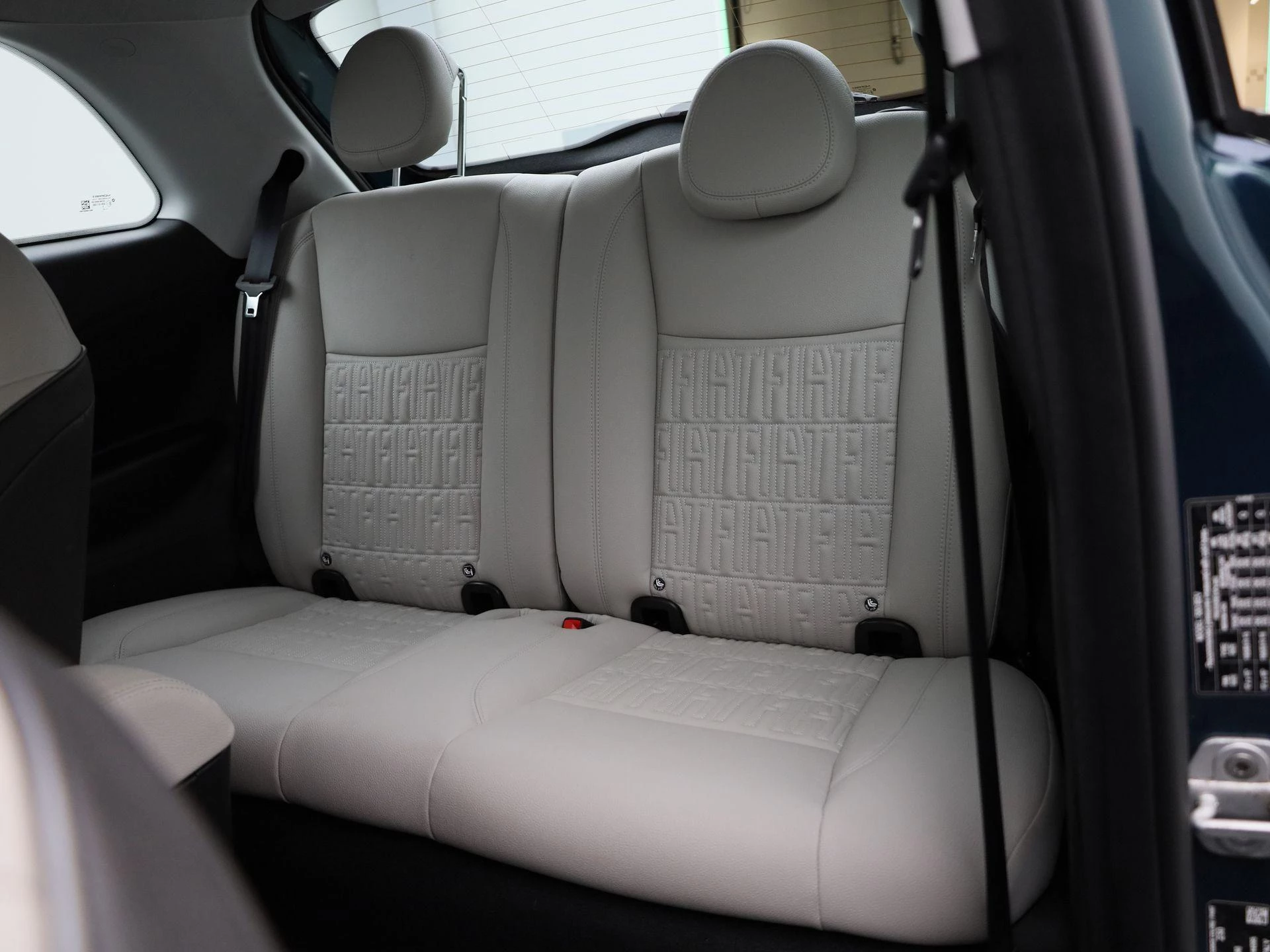 Fiat 500 500e 42 kWh La Prima