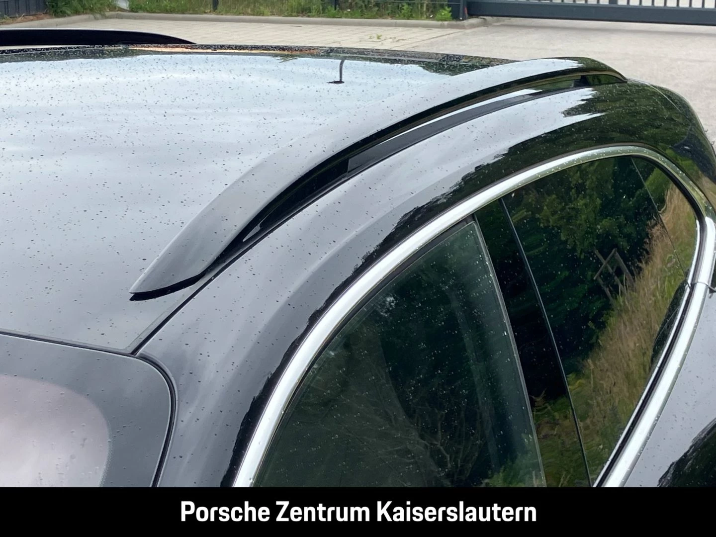 Porsche Taycan 4S Sport Turismo Burmester Surround-View -