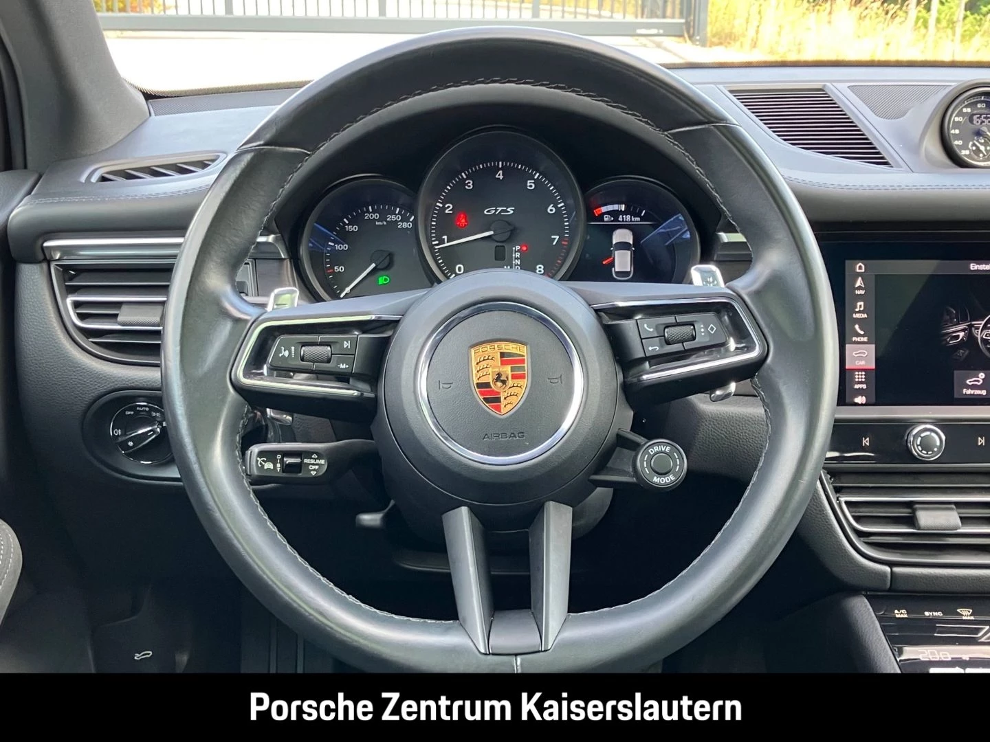 Porsche Macan GTS Standheizung SurroundView Luftfederung gts