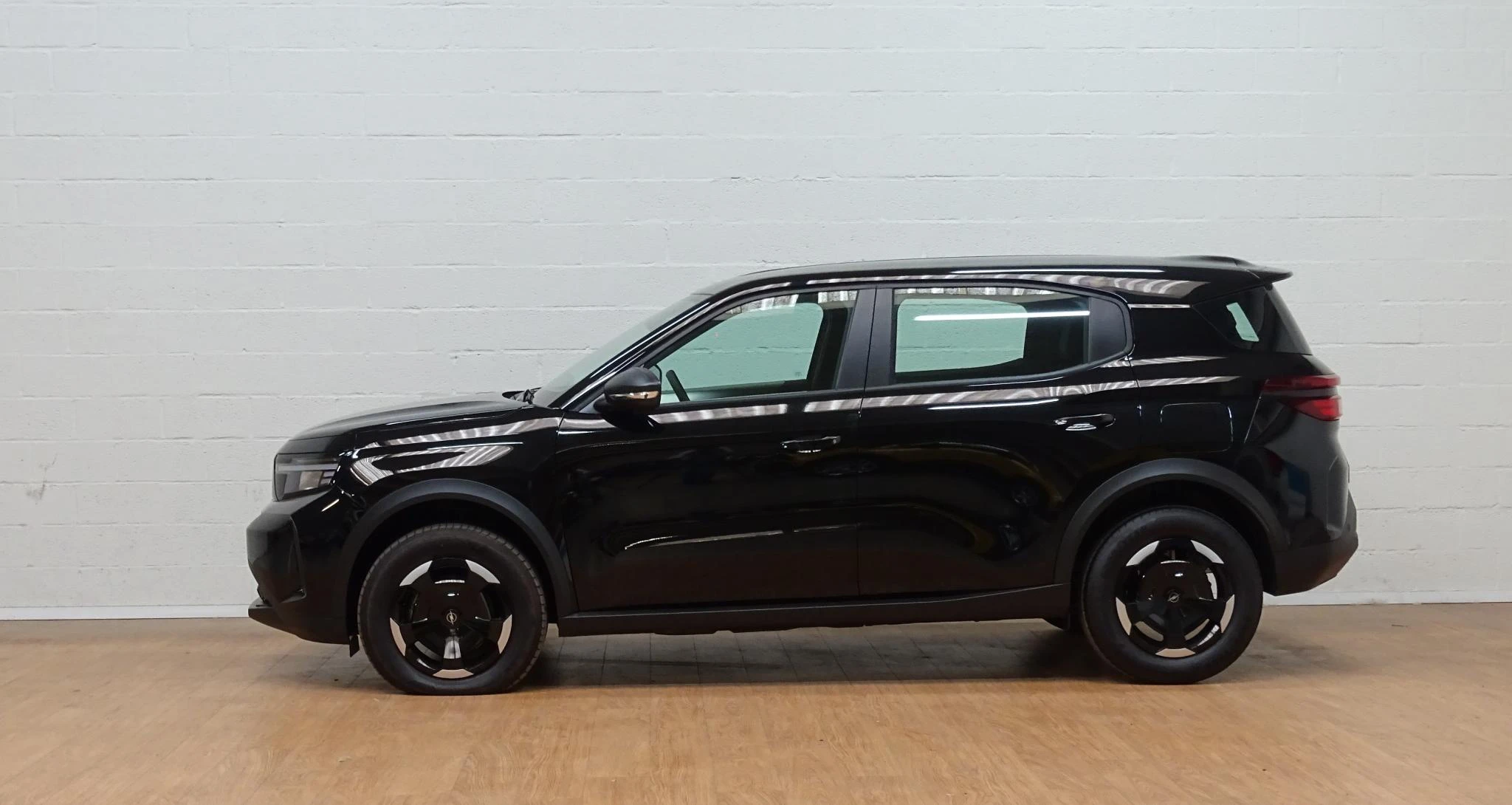 Opel-Frontera-image-6