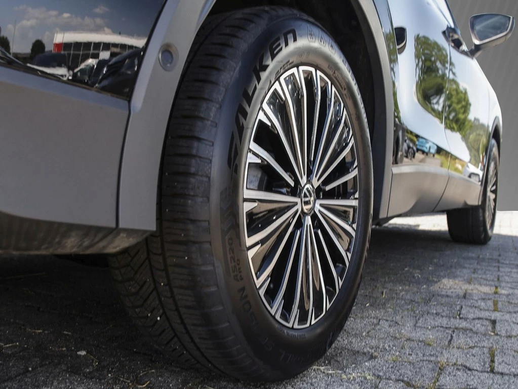 Volkswagen Tiguan 1,5 eTSI DSG Goal,AHK,LED,ACC,Navi Lenkrad/Sitzheizung,Climatronic,360° Kamera