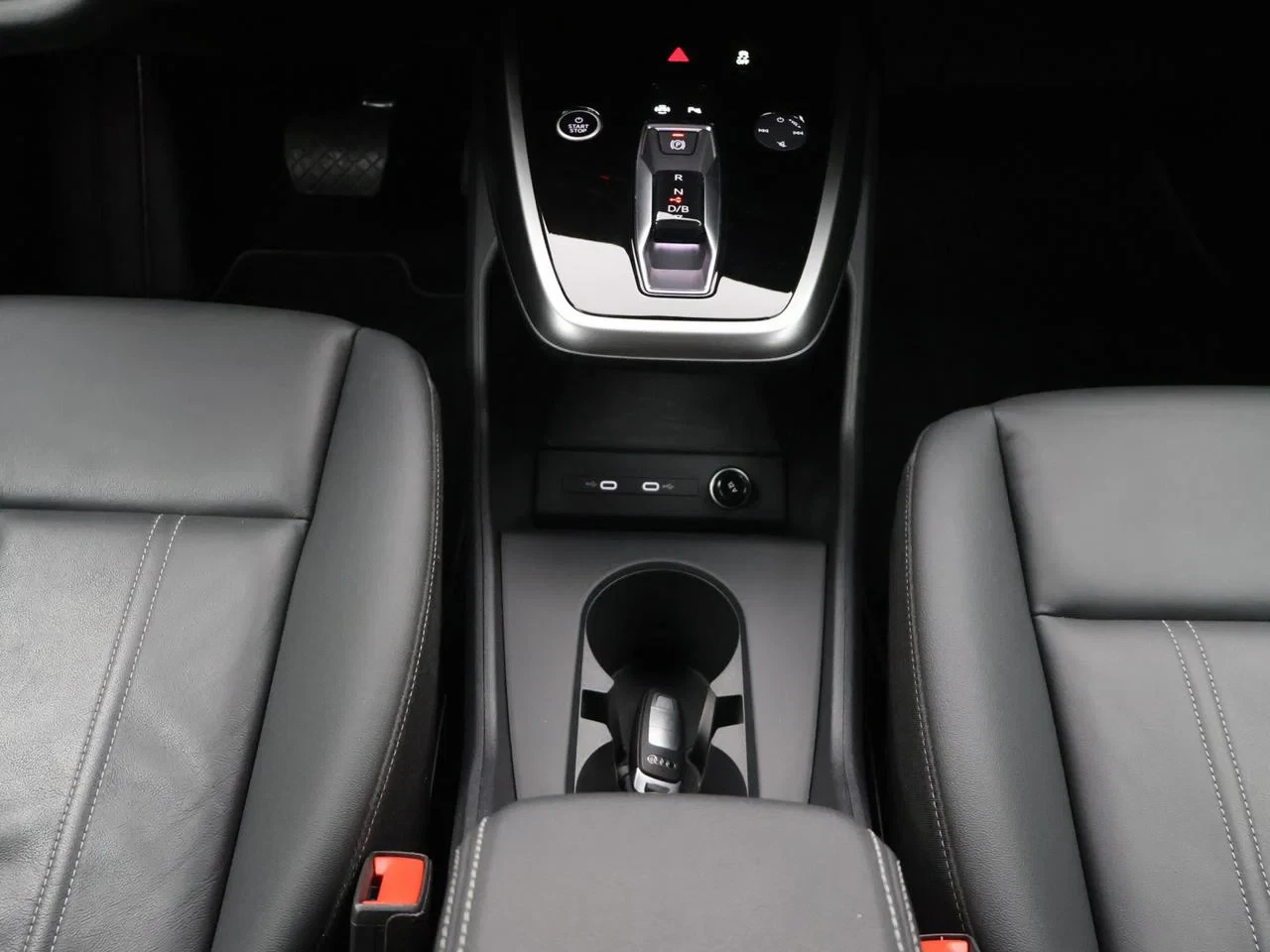 Audi-Q4 e-tron-image-15
