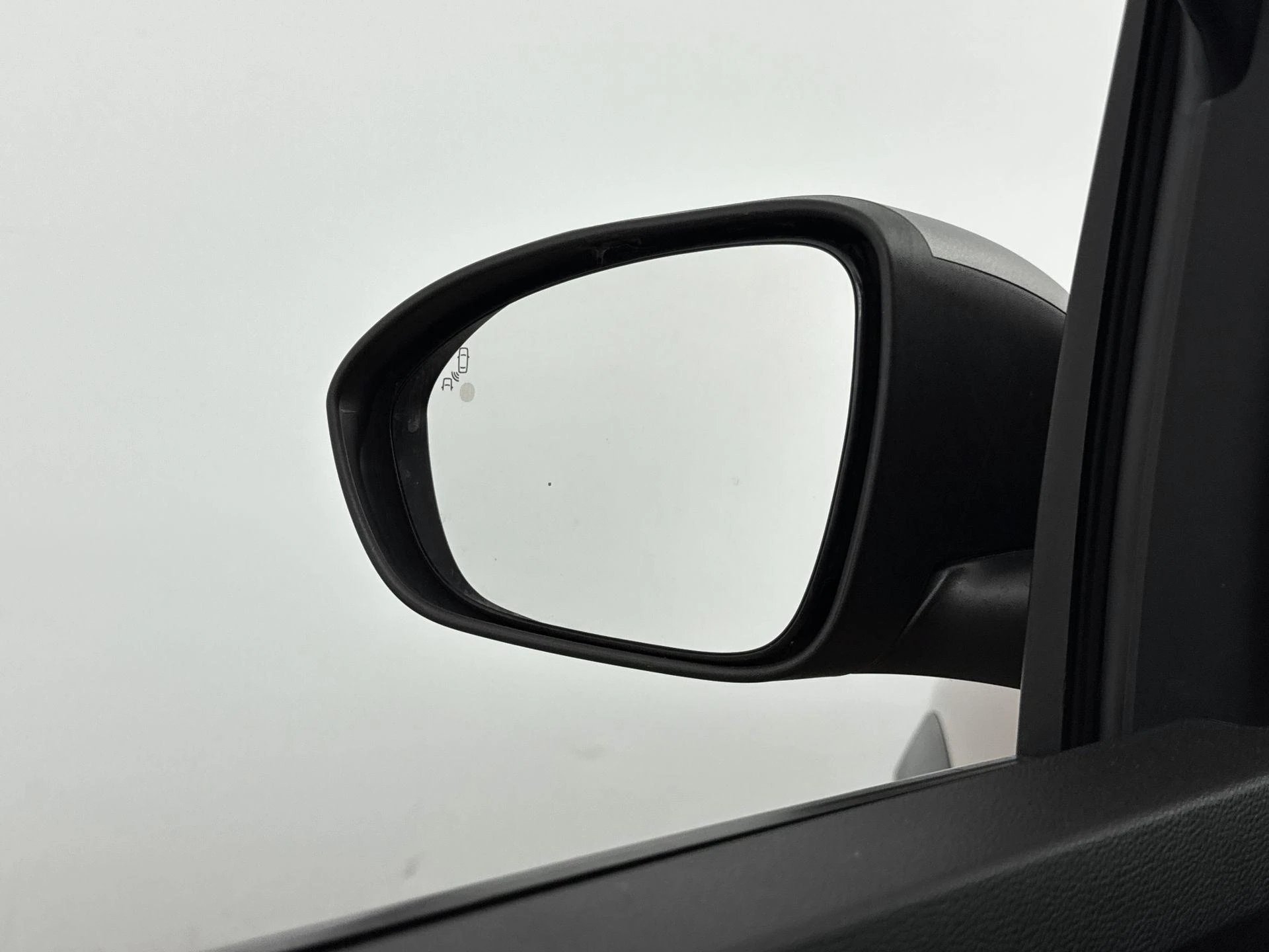 Dacia-Sandero Stepway-image-17