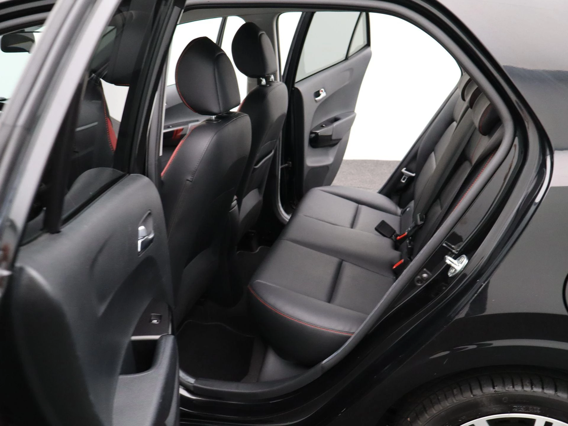 Kia-Picanto-image-35