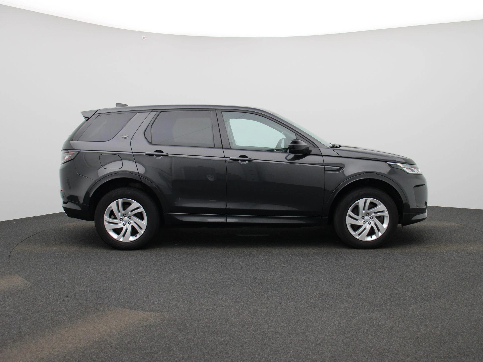 Land Rover-Discovery Sport-image-5