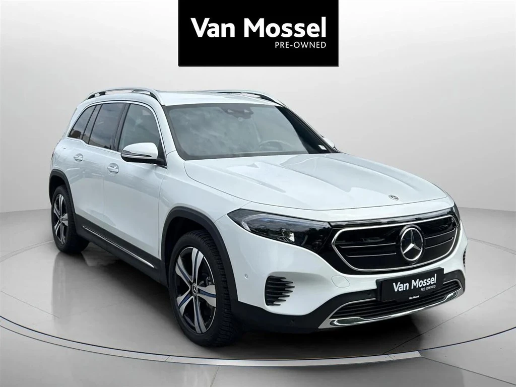 Mercedes-Benz-EQB-image-2