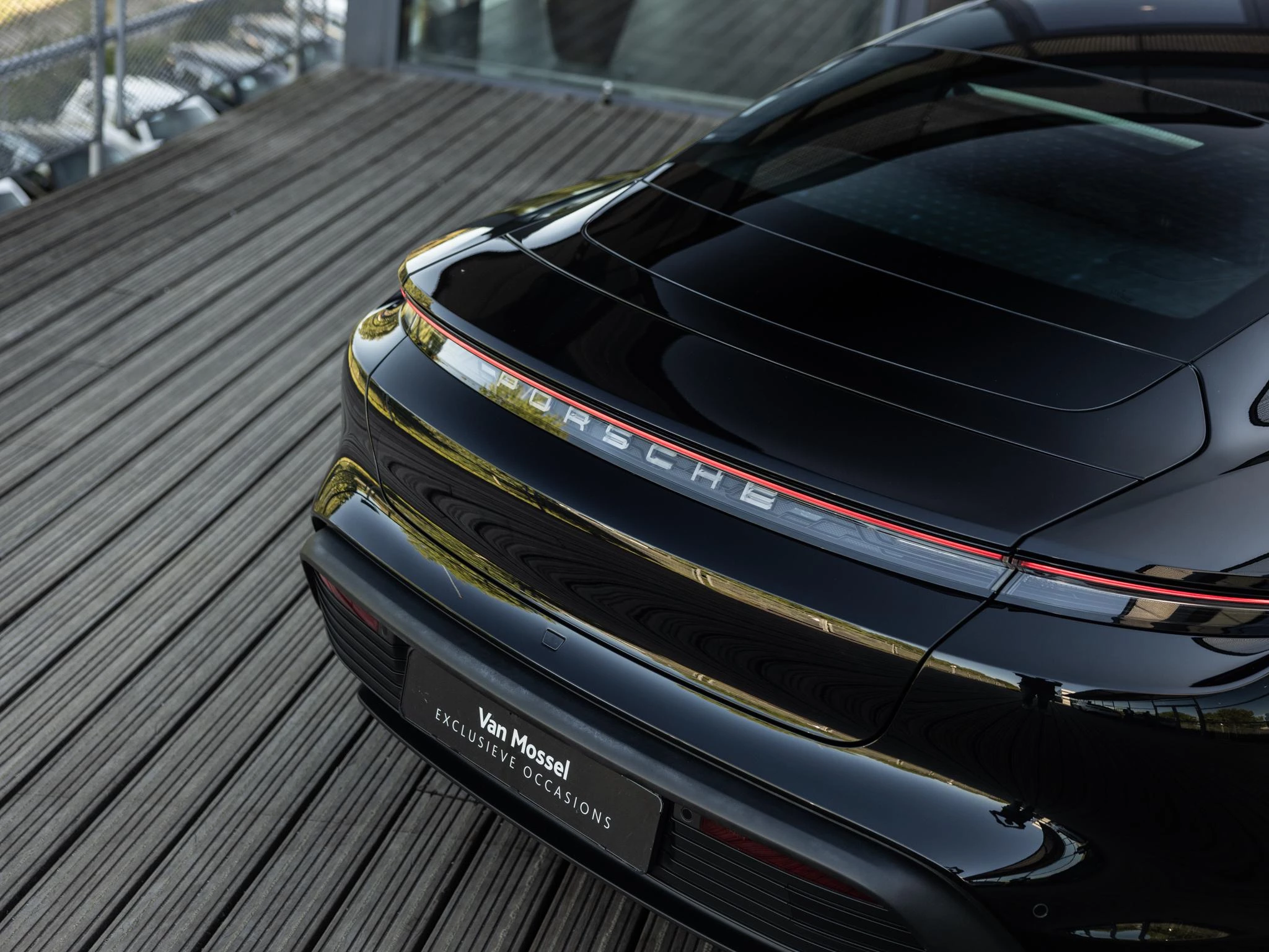 Porsche Taycan Performance 84 kWh