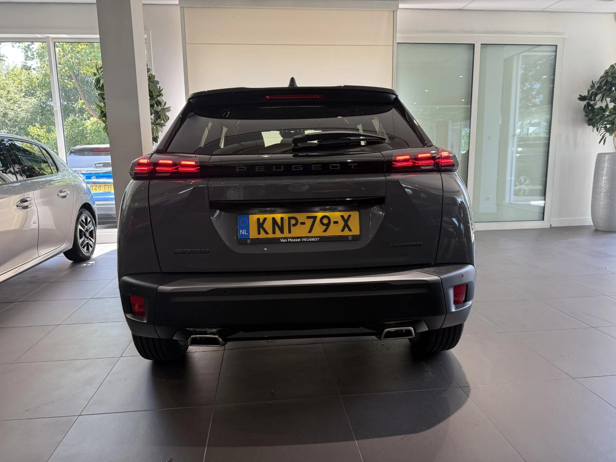 Peugeot 2008 1.2 Hybrid 145 GT