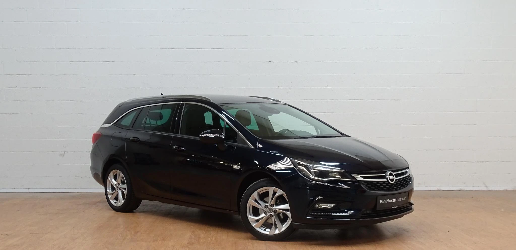 Opel-Astra-image-1