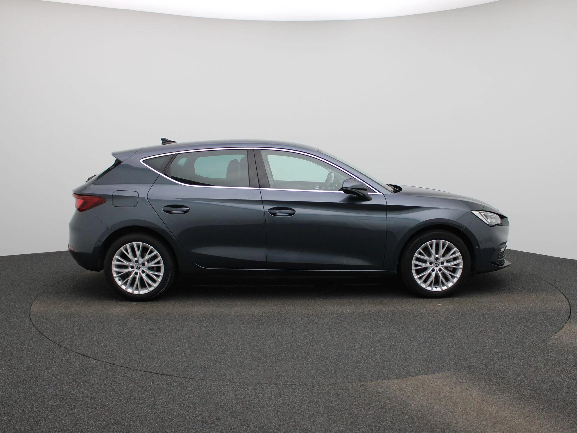 SEAT-Leon-image-5