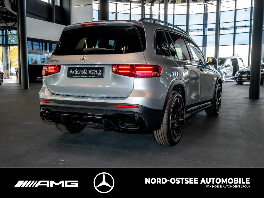 Mercedes-Benz GLB 200 d AMG NIGHT PANO MULTIBEAM AHK 360° 20-Z AMG Line