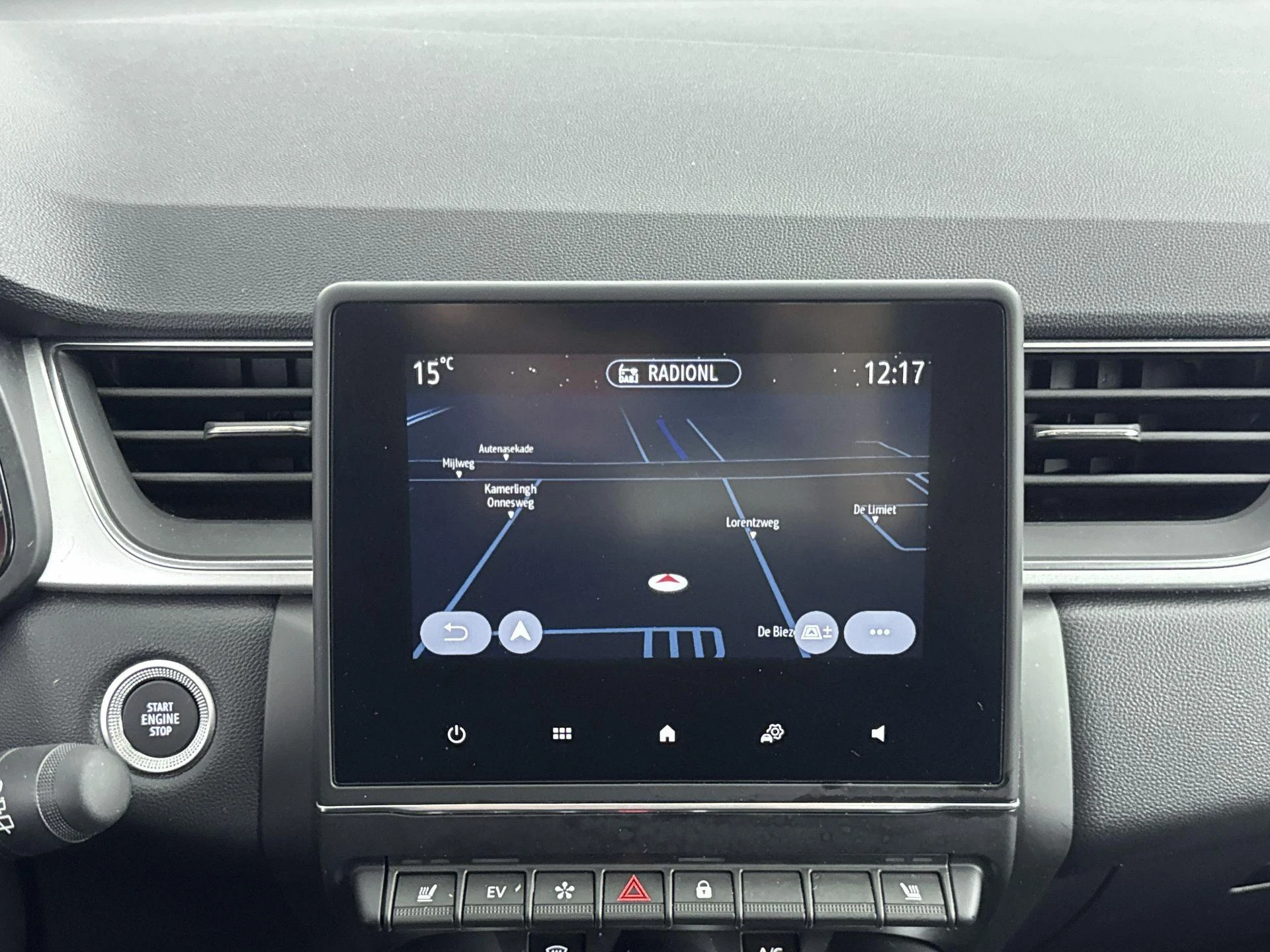 Renault-Captur-image-13