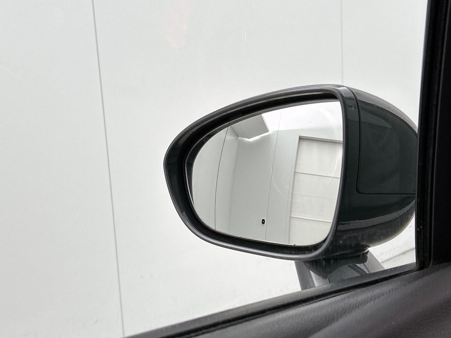Opel-Meriva-image-18
