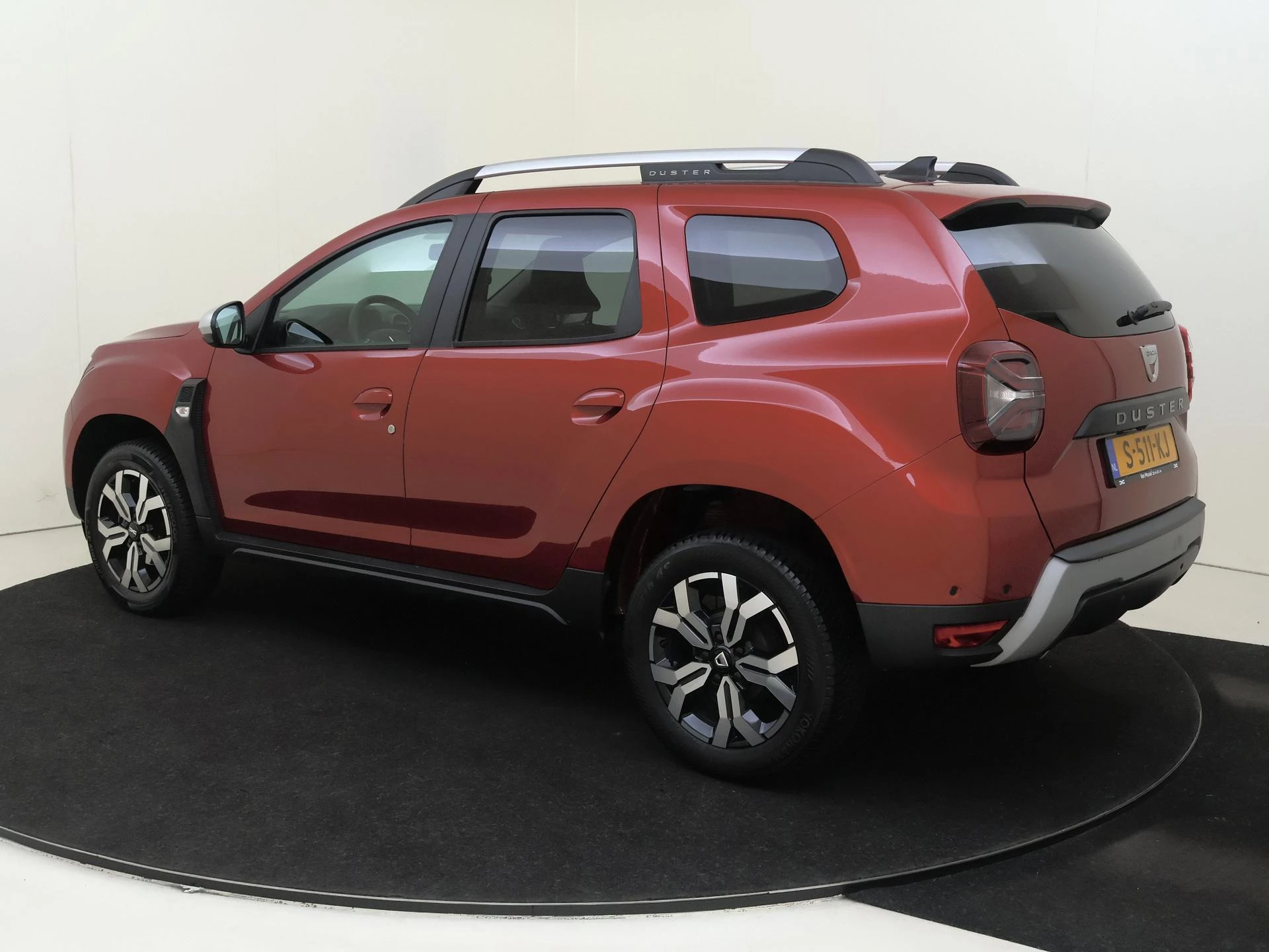 Dacia-Duster-image-4