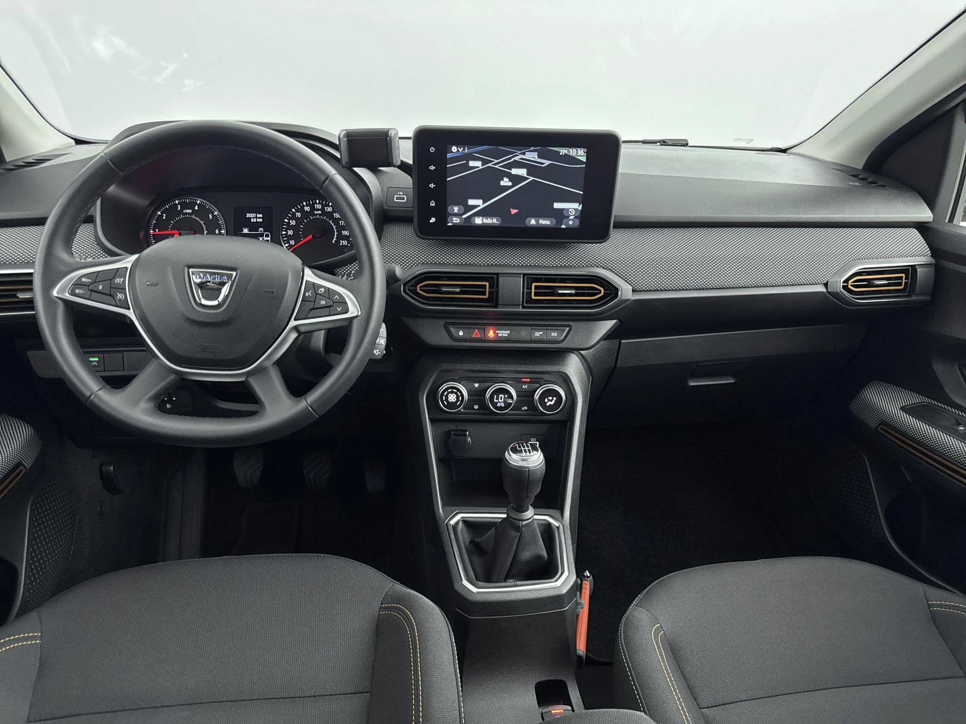 Dacia-Sandero Stepway-image-15