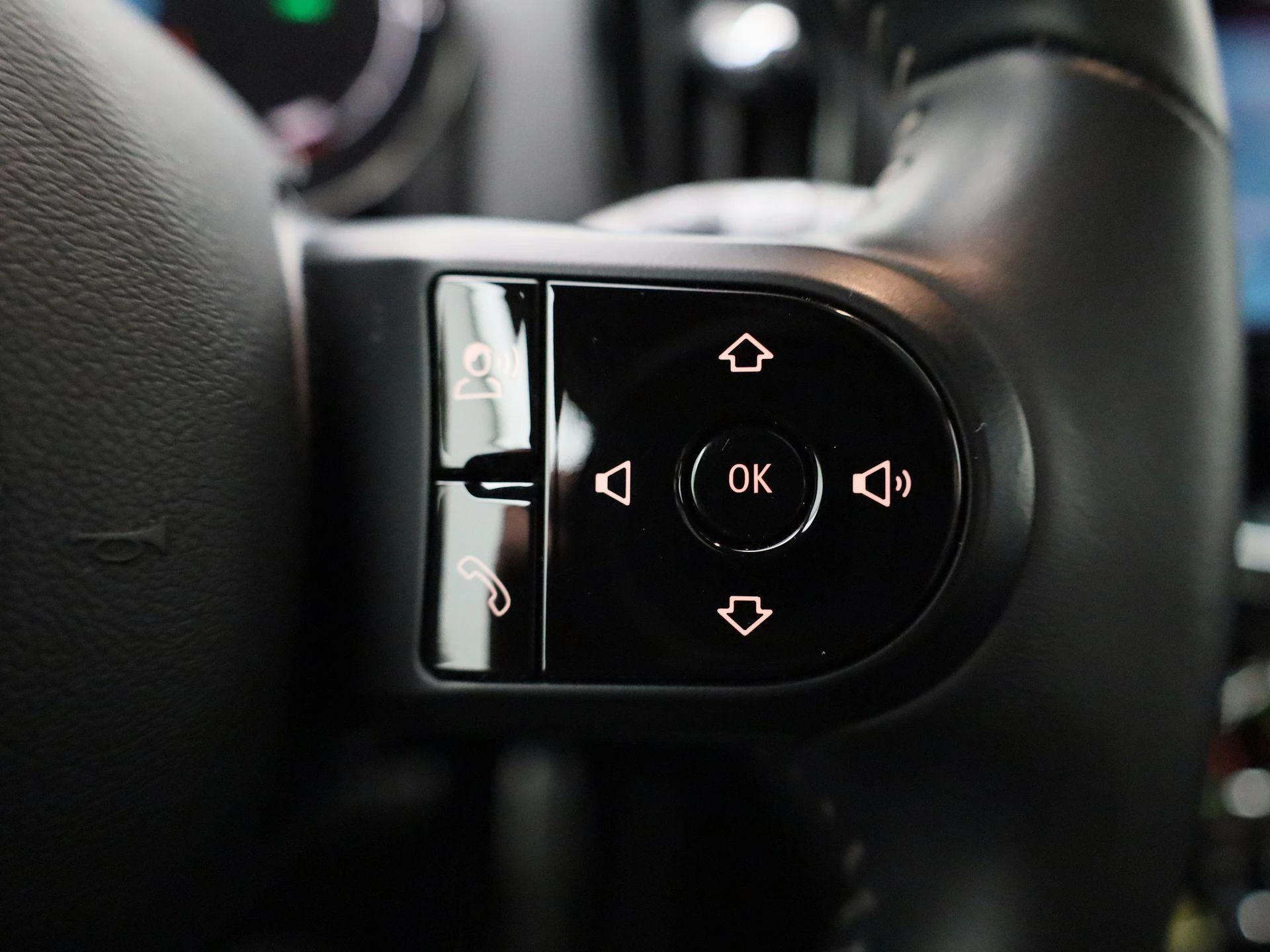 MINI-Countryman-image-19