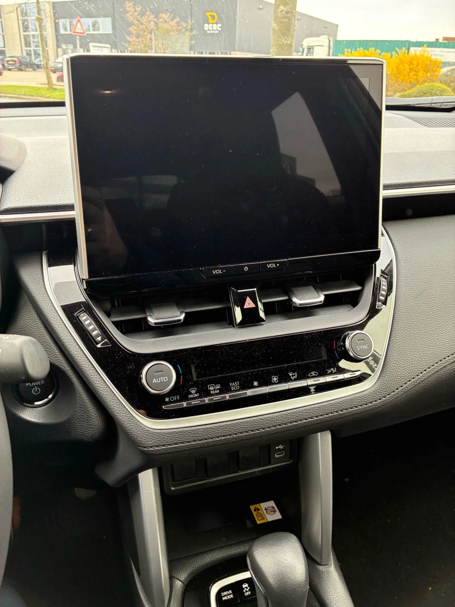 Toyota Corolla Cross Hybrid 140 Style