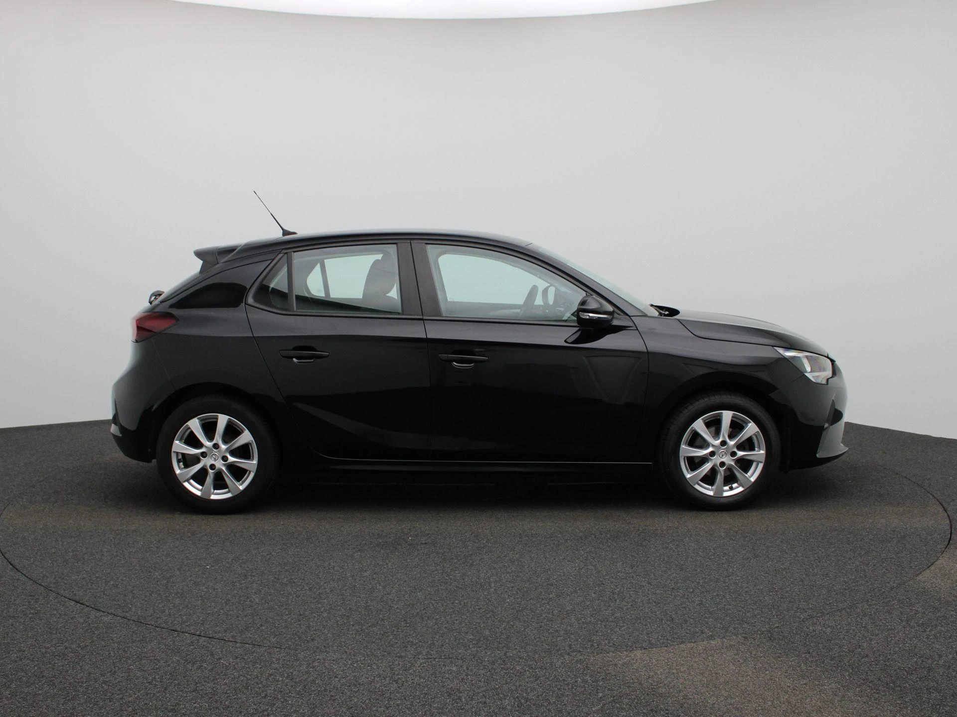 Opel-Corsa-image-5