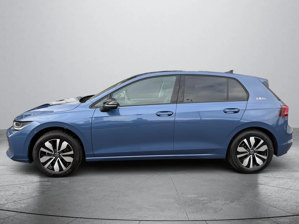 Volkswagen-Golf-image-3