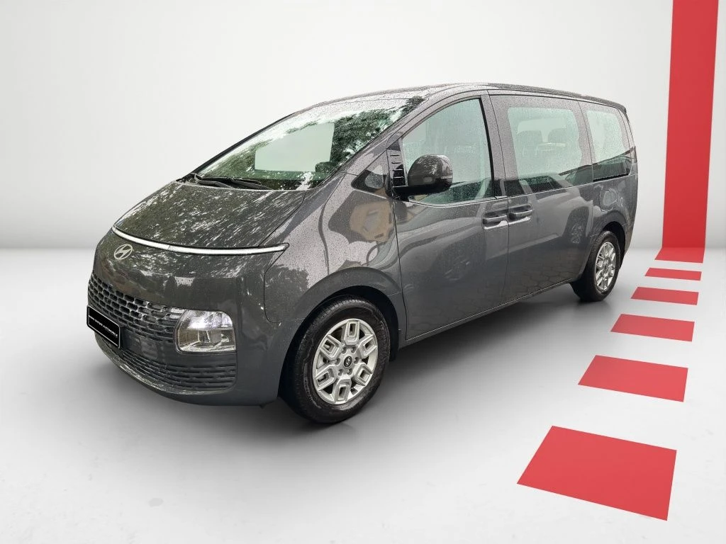 Hyundai-Staria-image-1