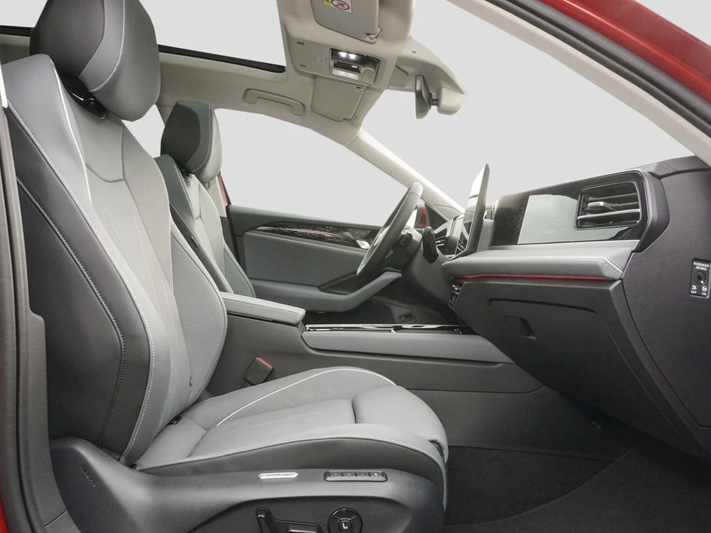 Volkswagen Passat Variant 2.0 TDI DSG Elegance AHK, Pano