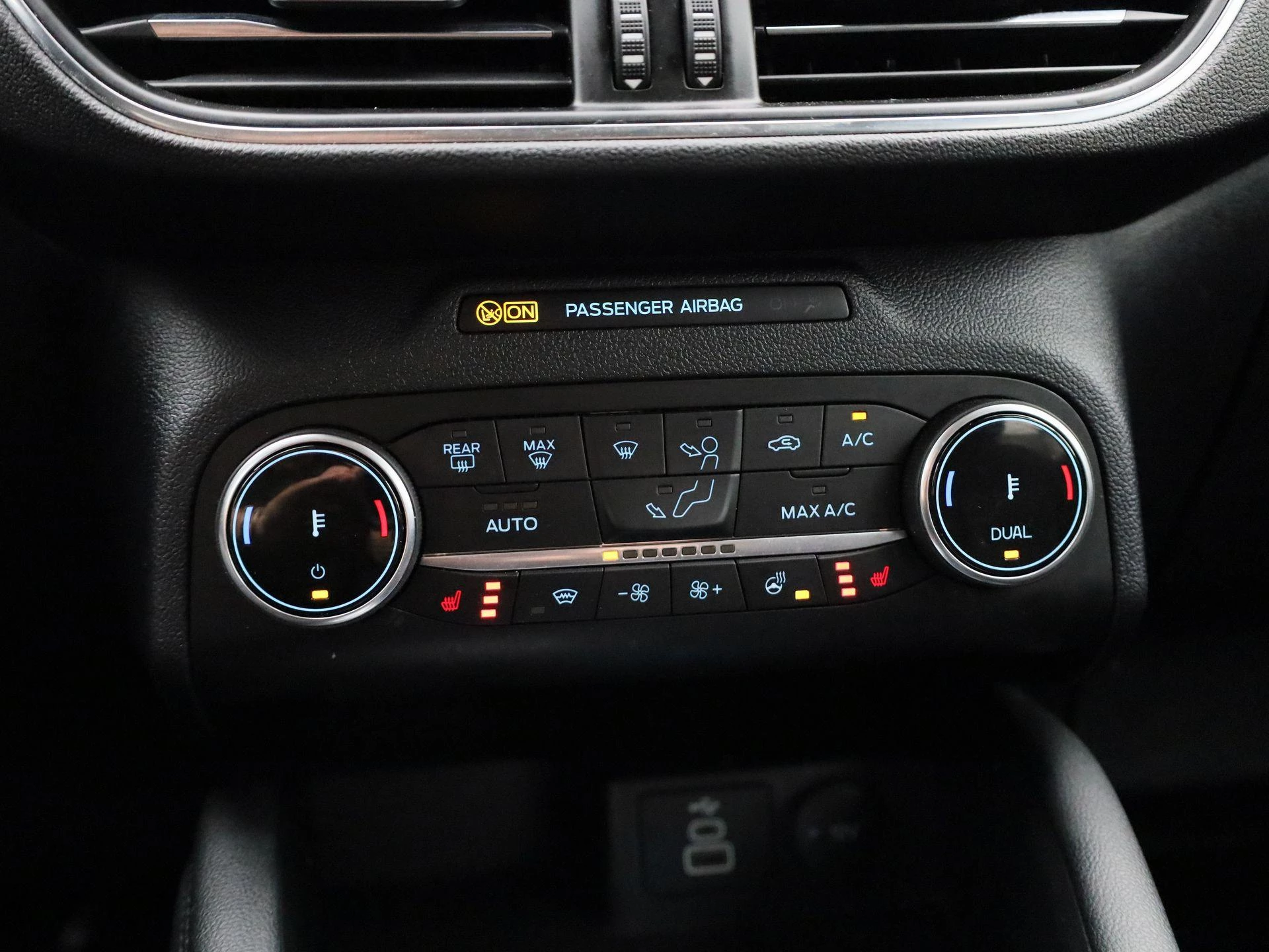 Ford Kuga 2.5i PHEV Aut. 165kW Titanium