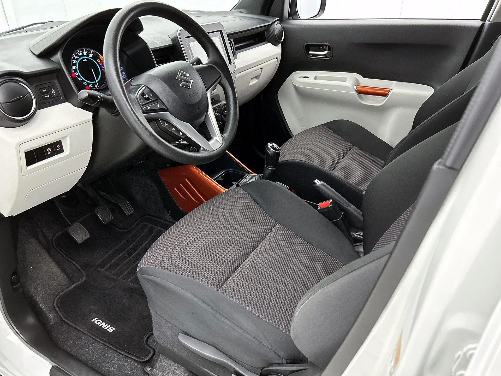 Suzuki-Ignis-image-7