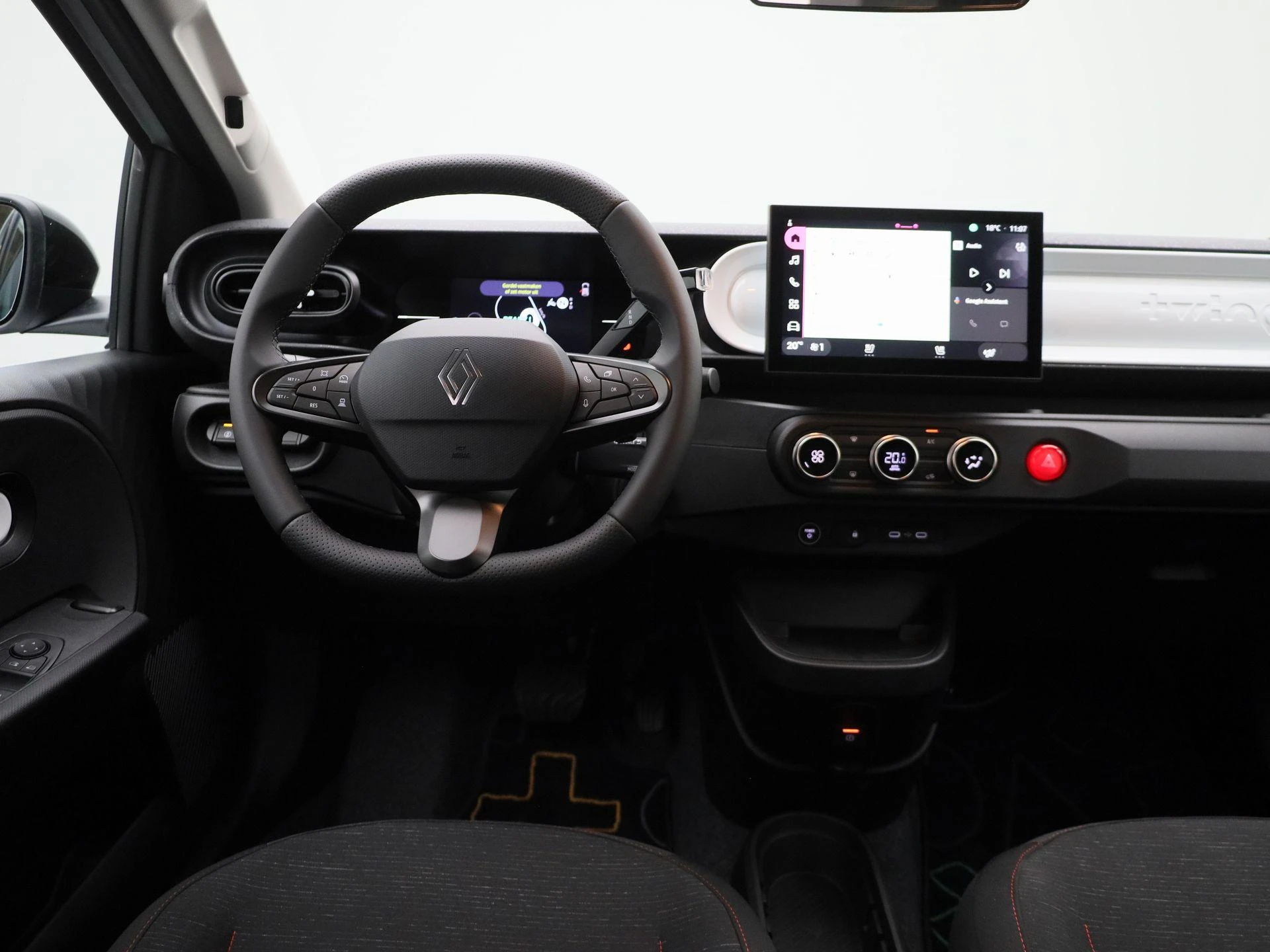 Renault-Twingo-image-6