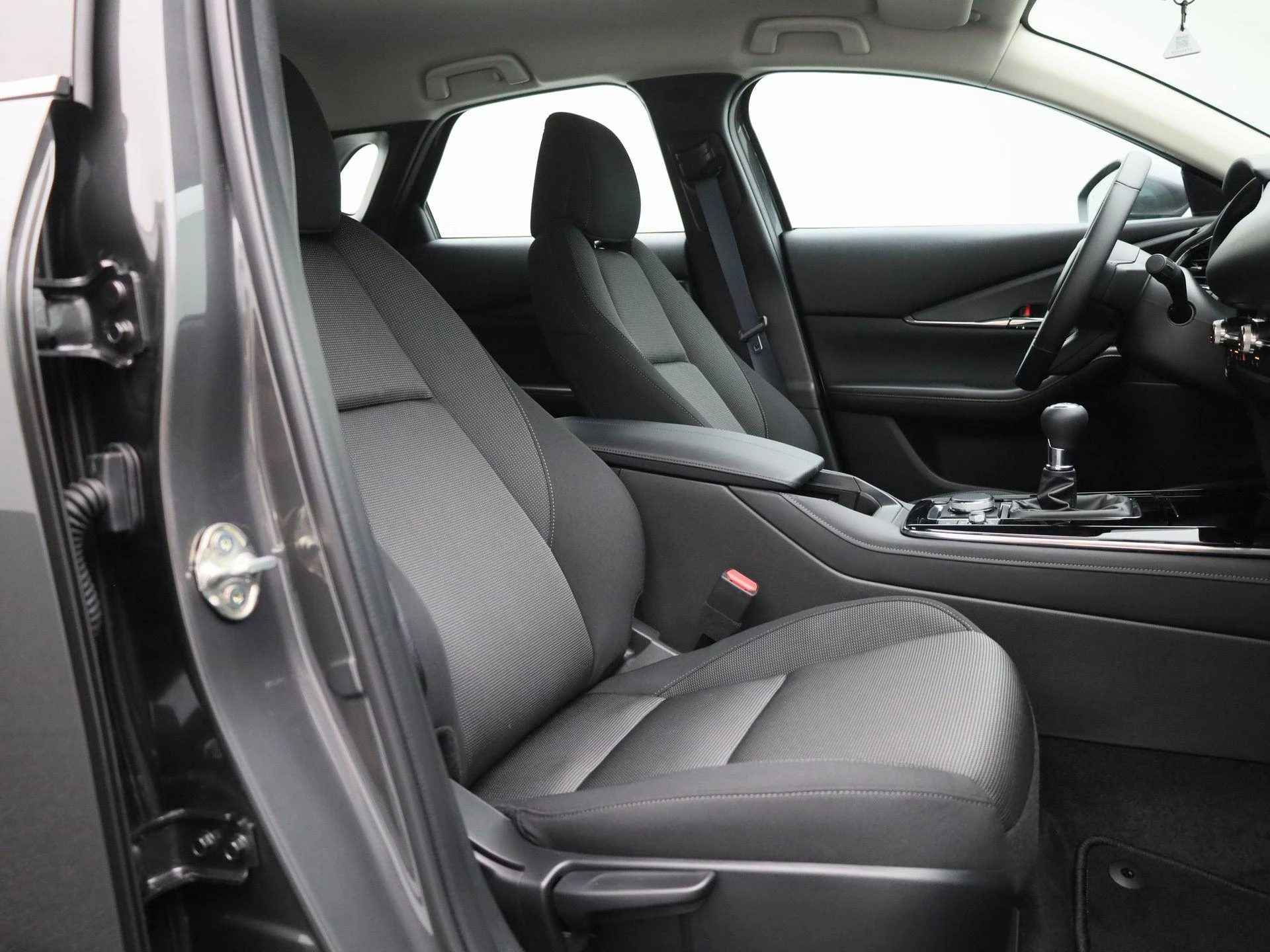 Mazda-CX-30-image-31