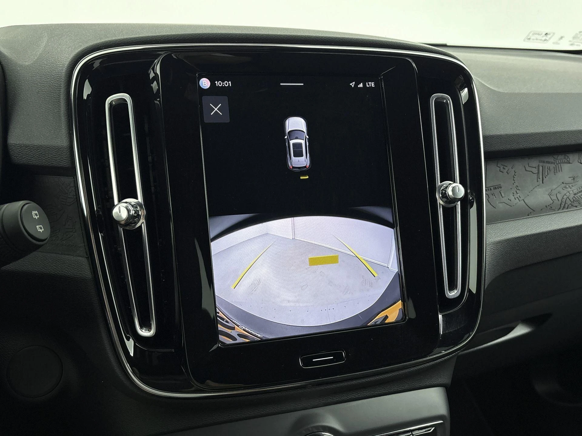 Volvo XC40 Recharge Core 70 kWh