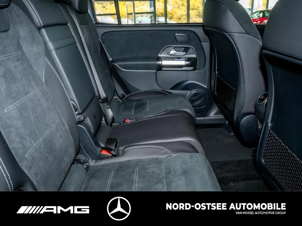 Mercedes-Benz GLB 200 d AMG NIGHT PANO MULTIBEAM AHK 360° 20-Z AMG Line