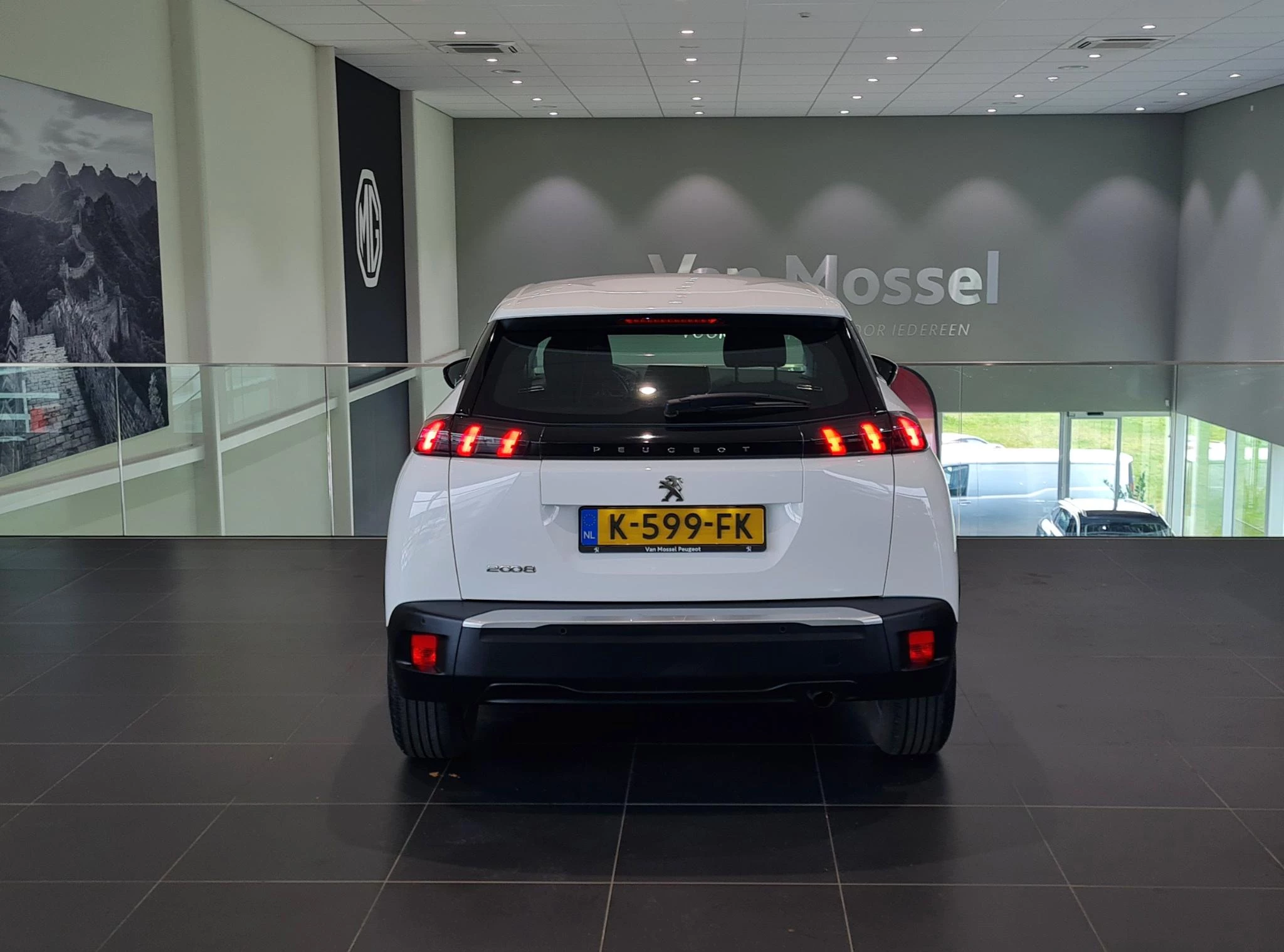 Peugeot-2008-image-5