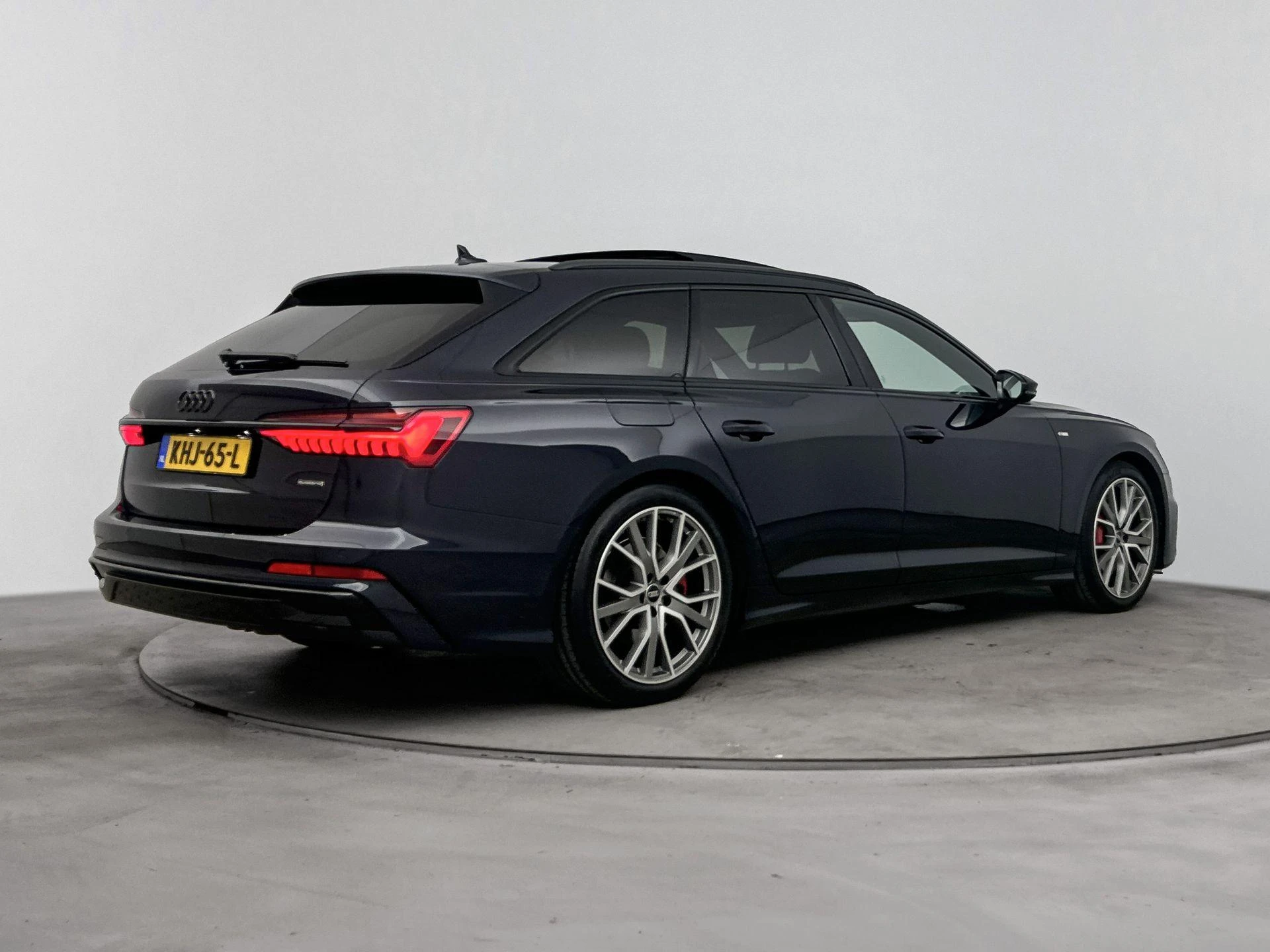 Audi A6 Avant 55 TFSI e quattro Competition