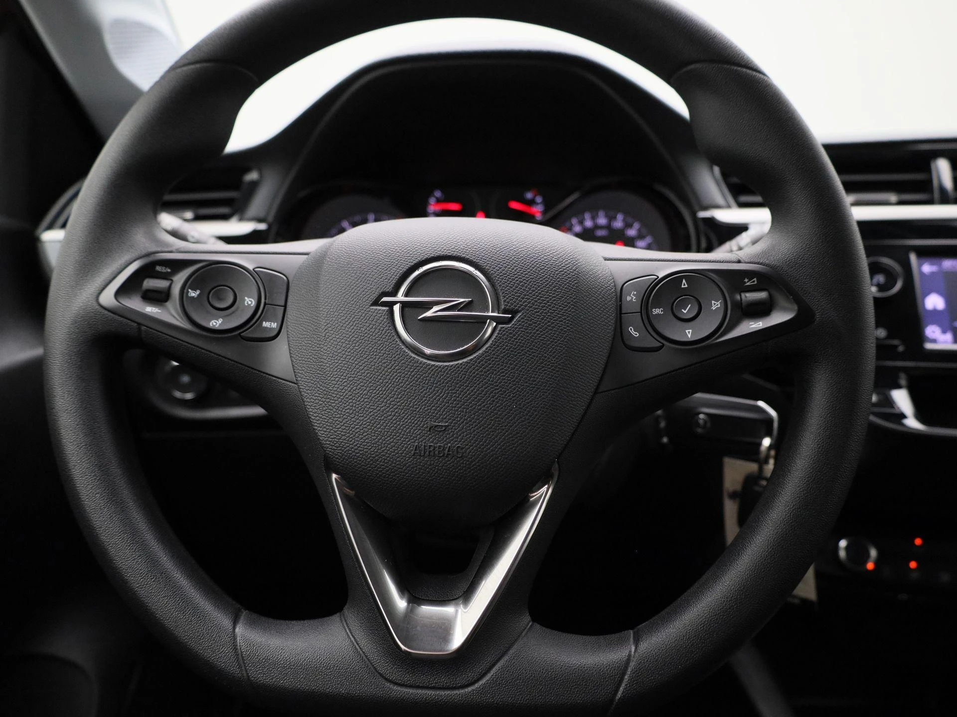 Opel-Corsa-image-7