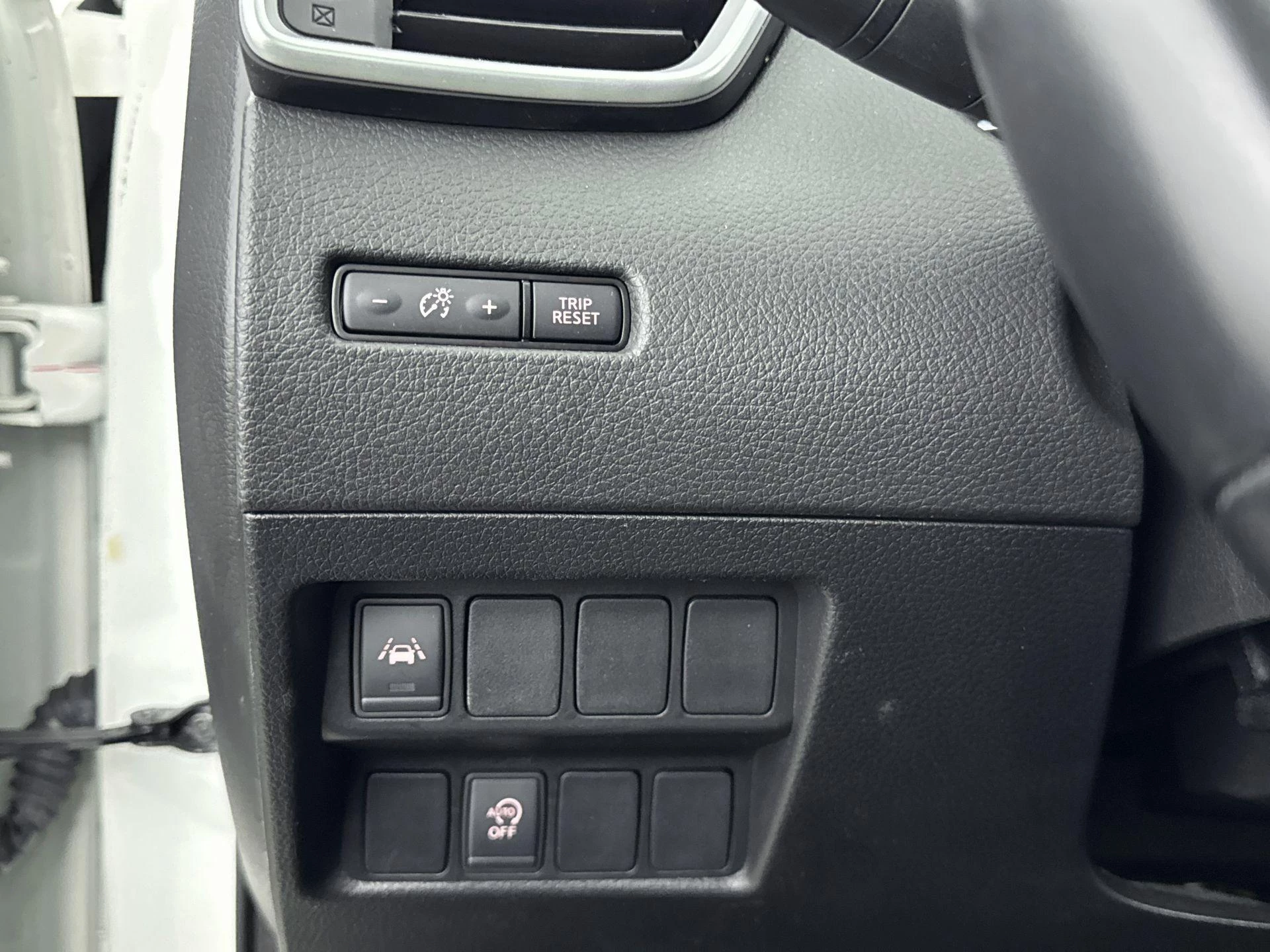 Nissan-QASHQAI-image-21