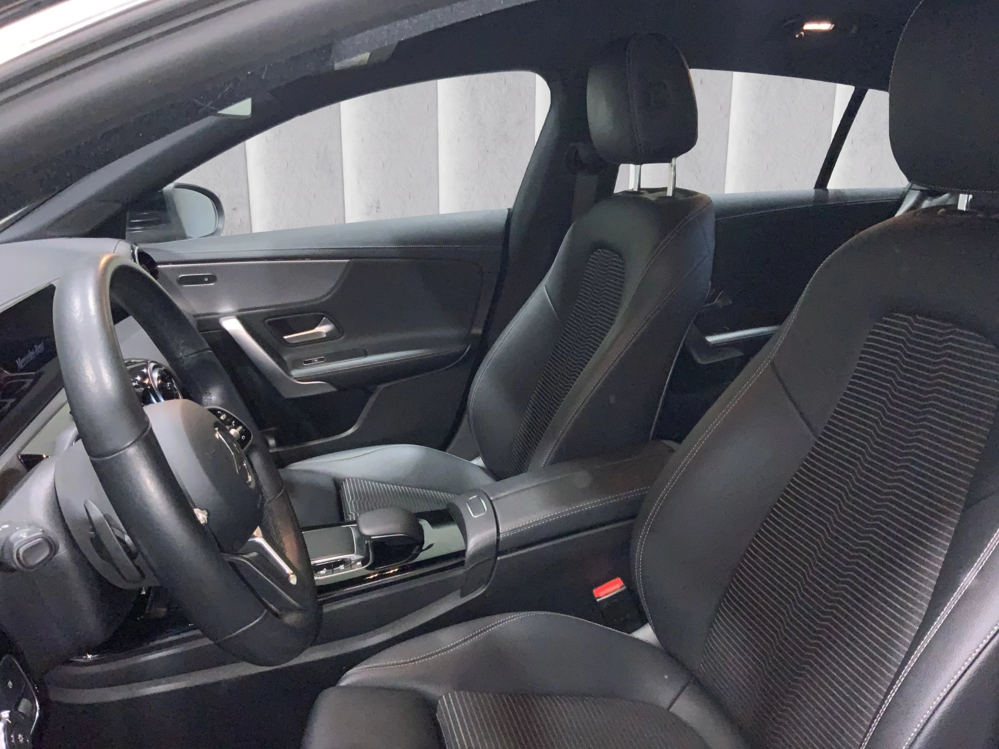 Mercedes-Benz-CLA-image-9