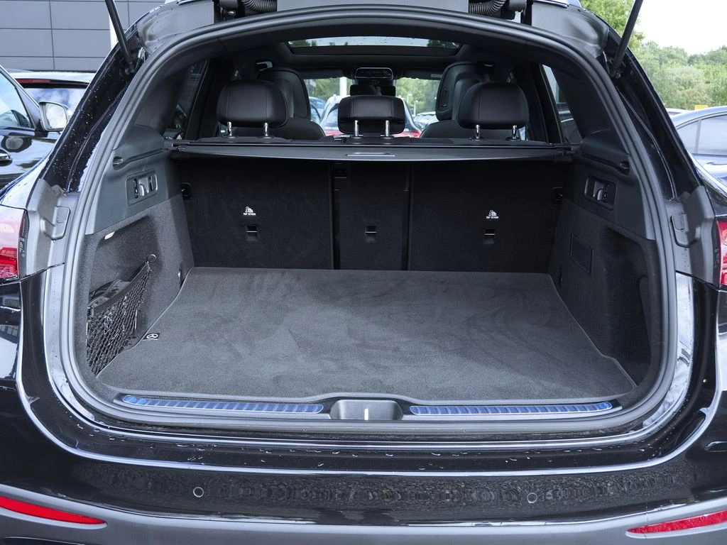 Mercedes-Benz-GLC 220 d-image-15