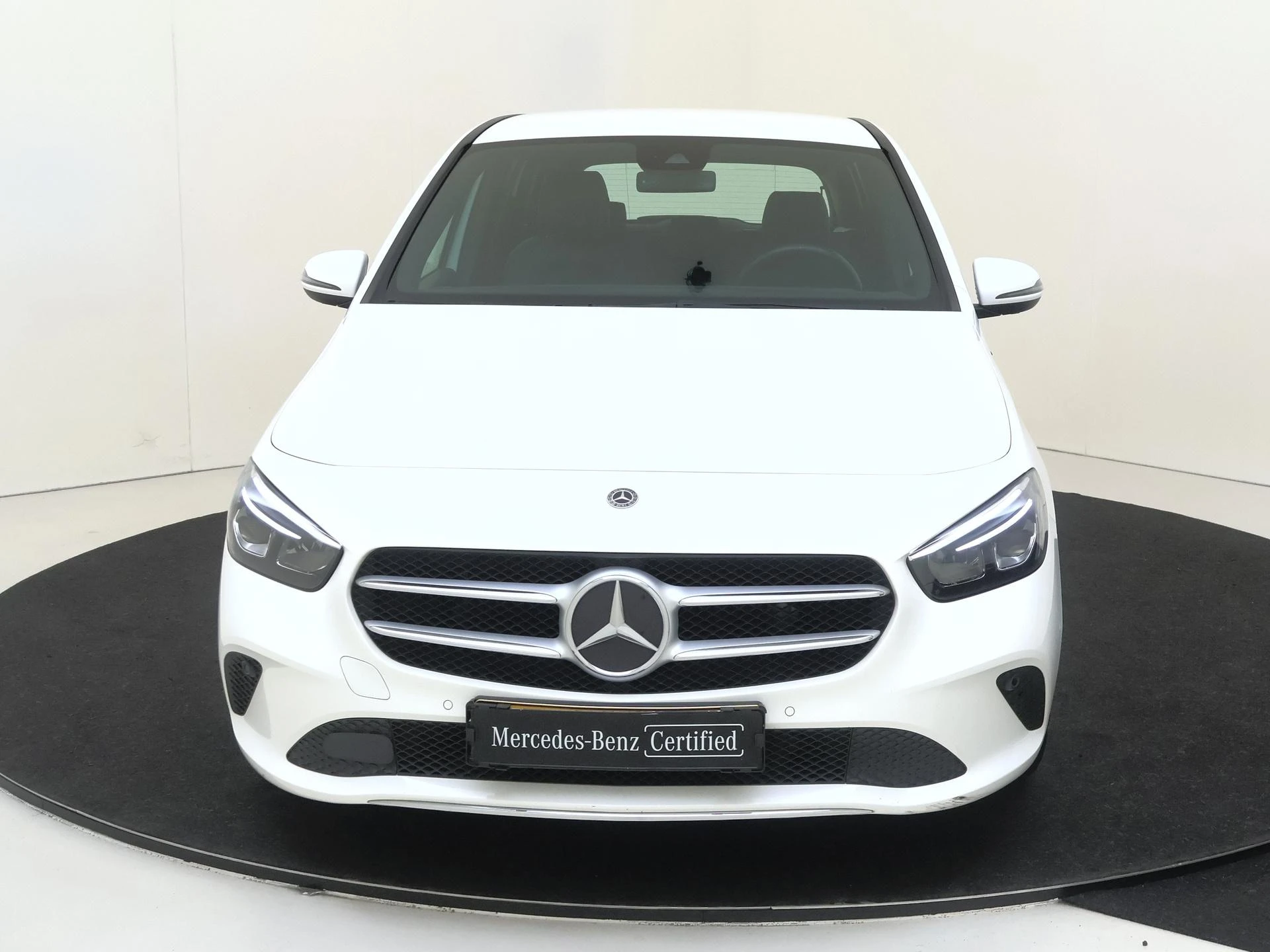 Mercedes-Benz-B-Klasse-image-5
