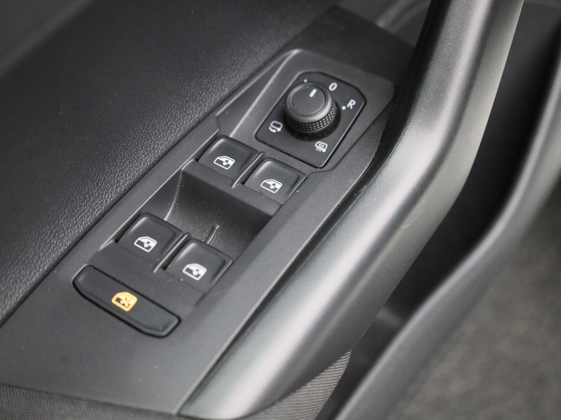 Volkswagen Polo 1.0 TSI Life Business