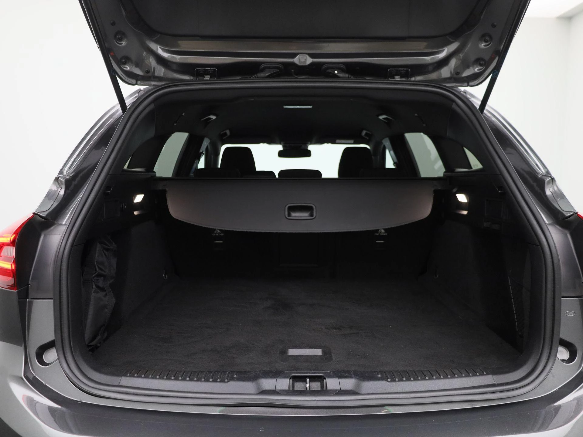 Ford Focus Wagon 1.0 EcoBoost Hybrid ST Line X