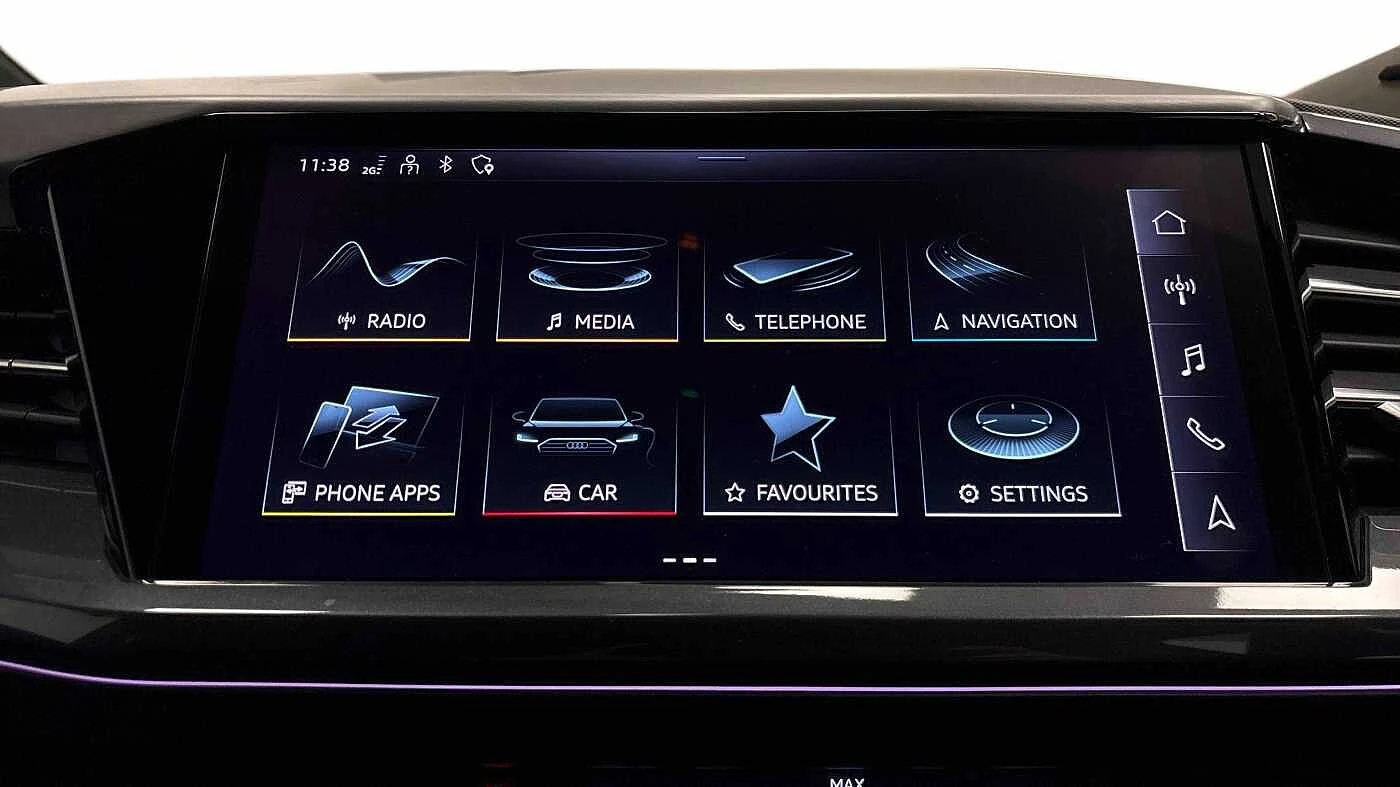 Audi-Q4 e-tron-image-7