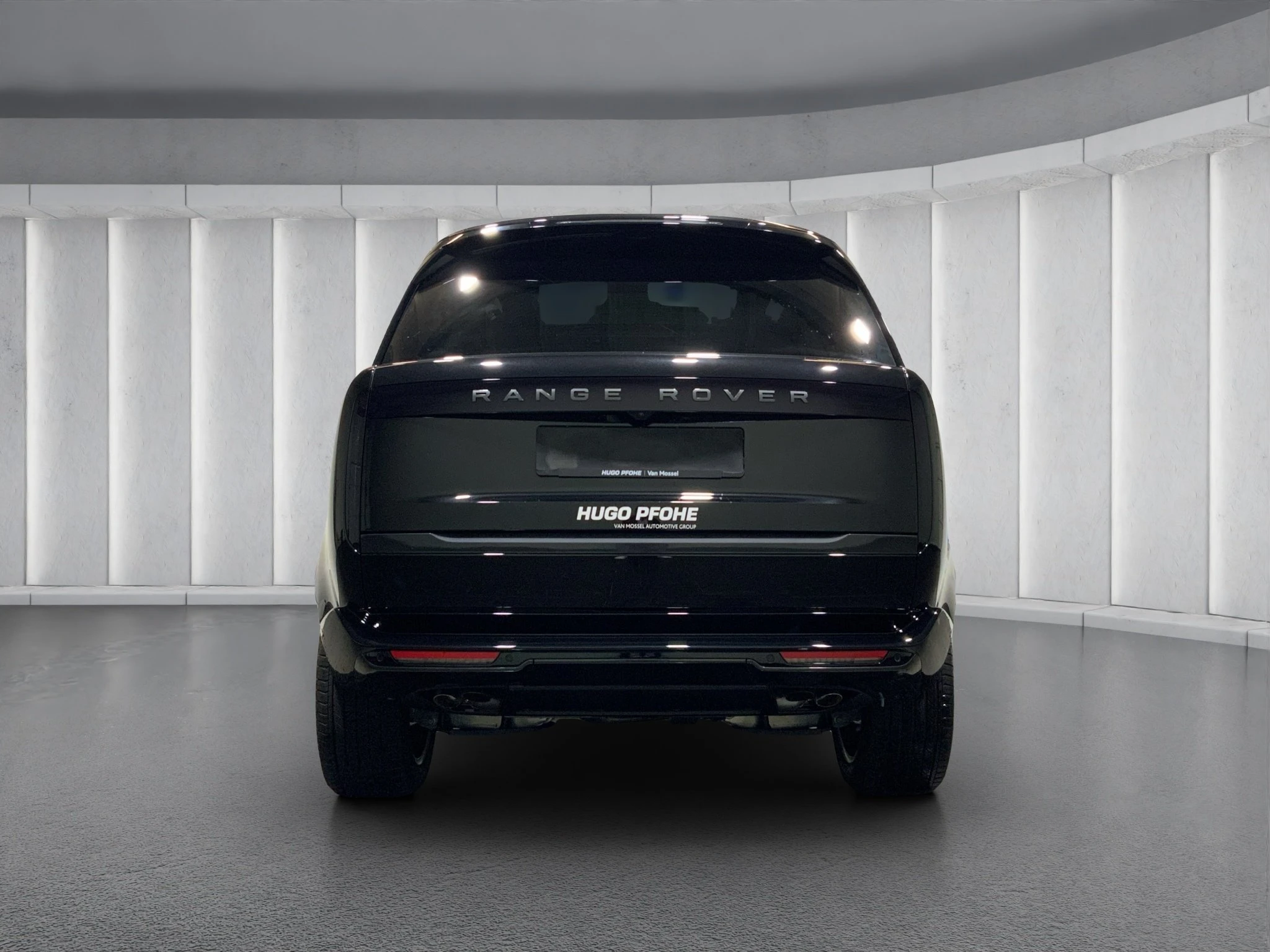 Land Rover-Range Rover-image-2