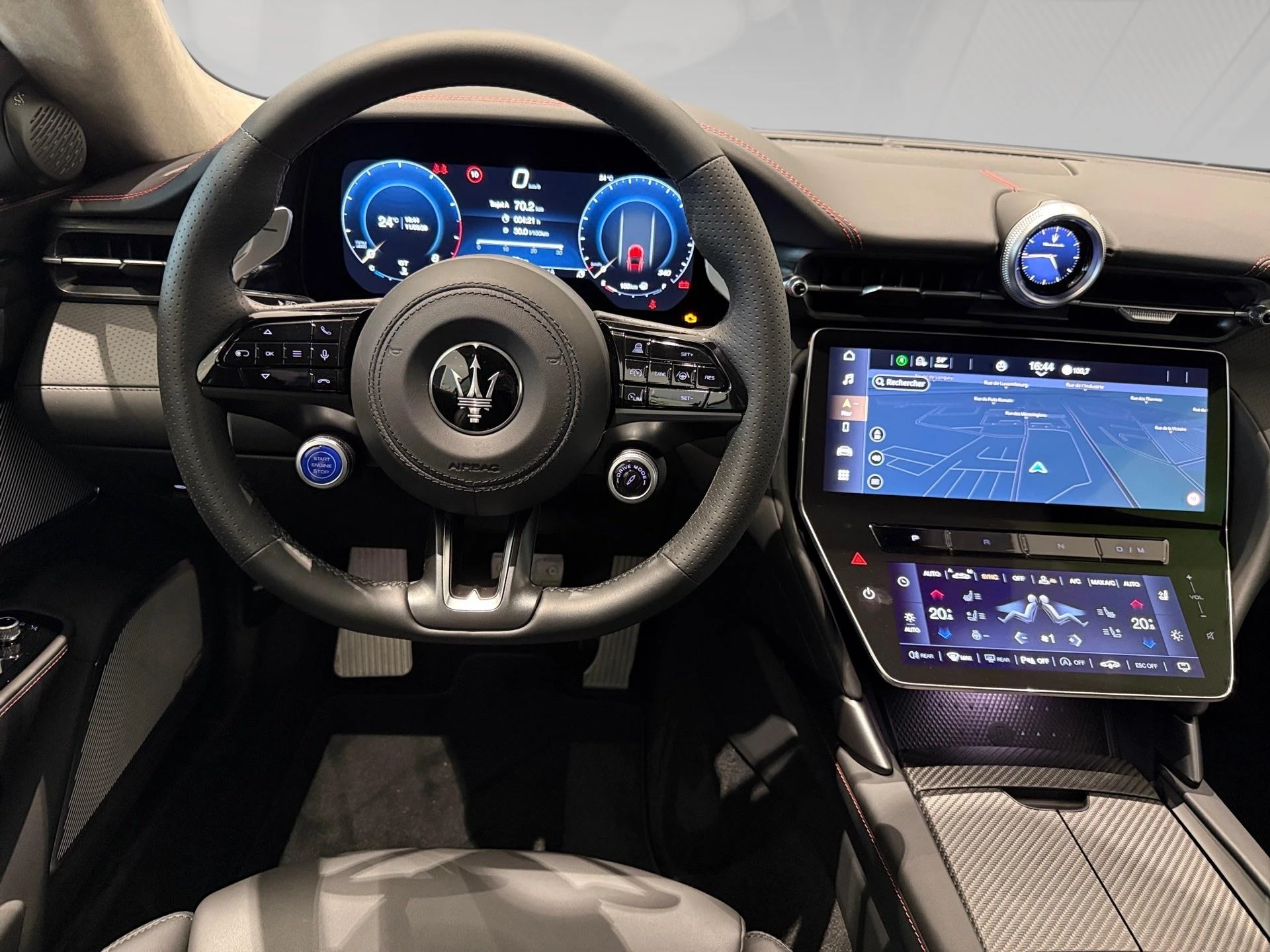 Maserati-GranTurismo-image-5