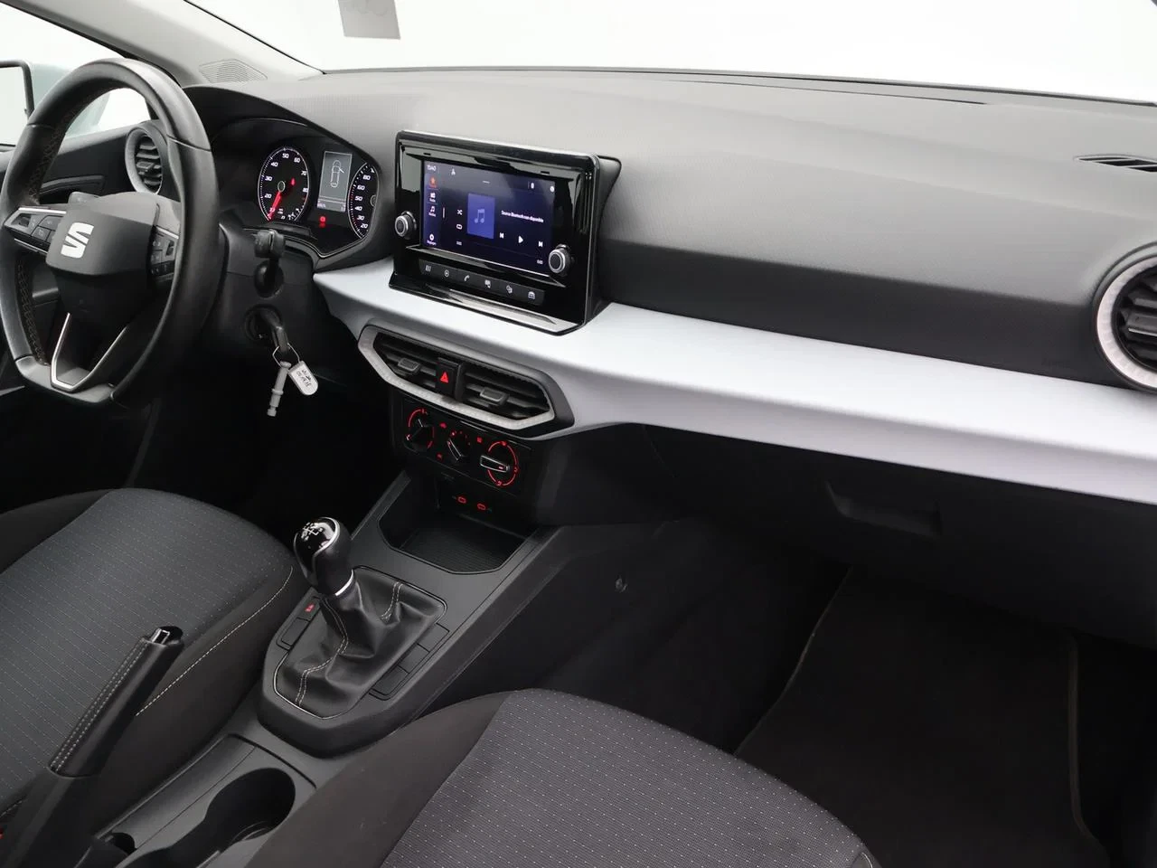 SEAT-Ibiza-image-2