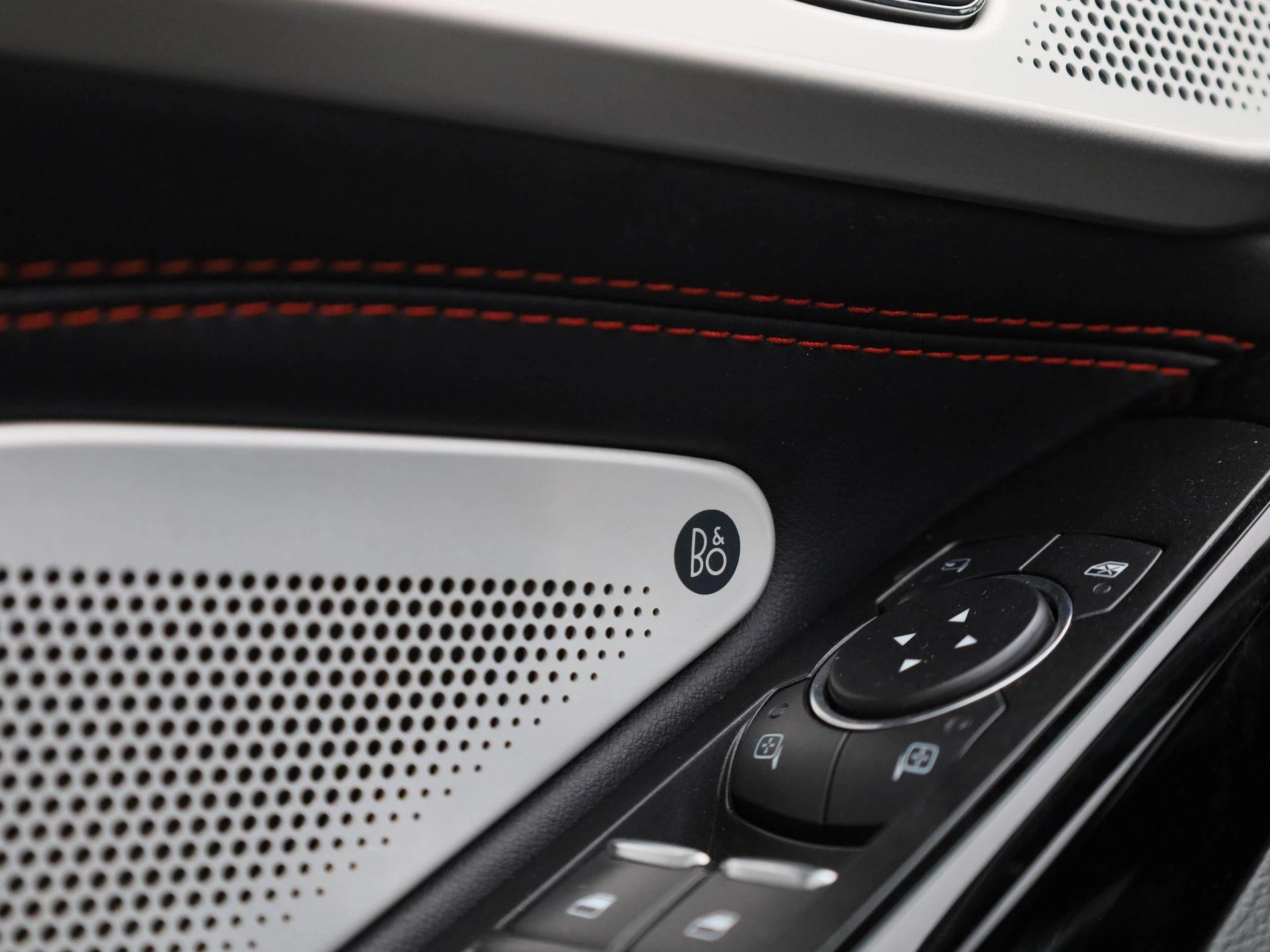 Ford-Explorer-image-35