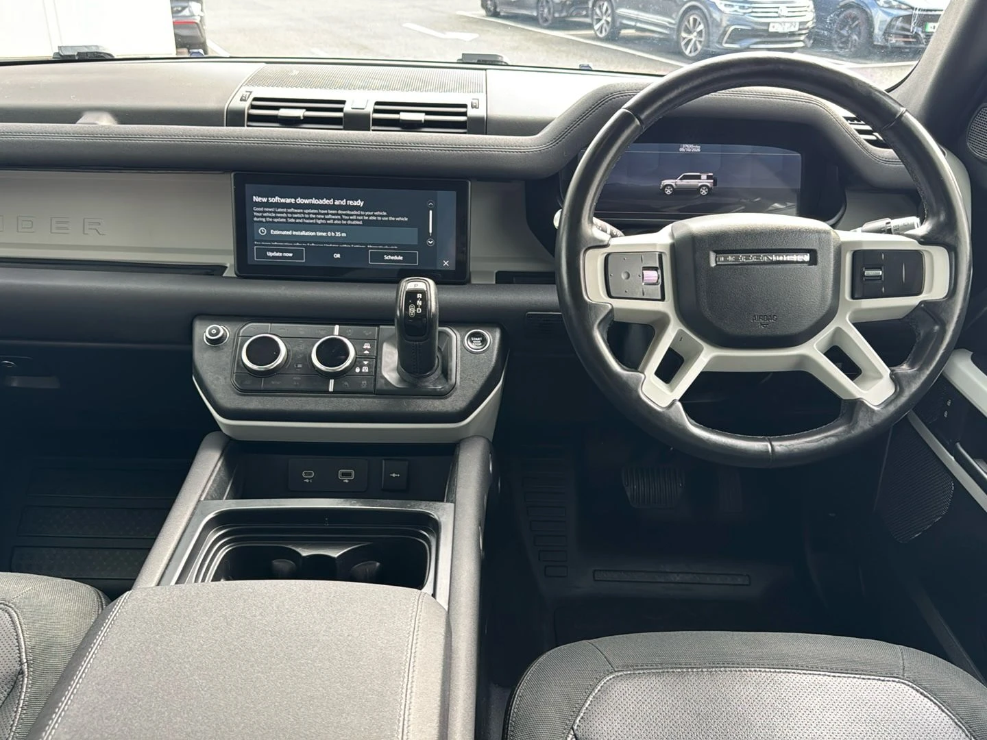Land Rover-Defender-image-3