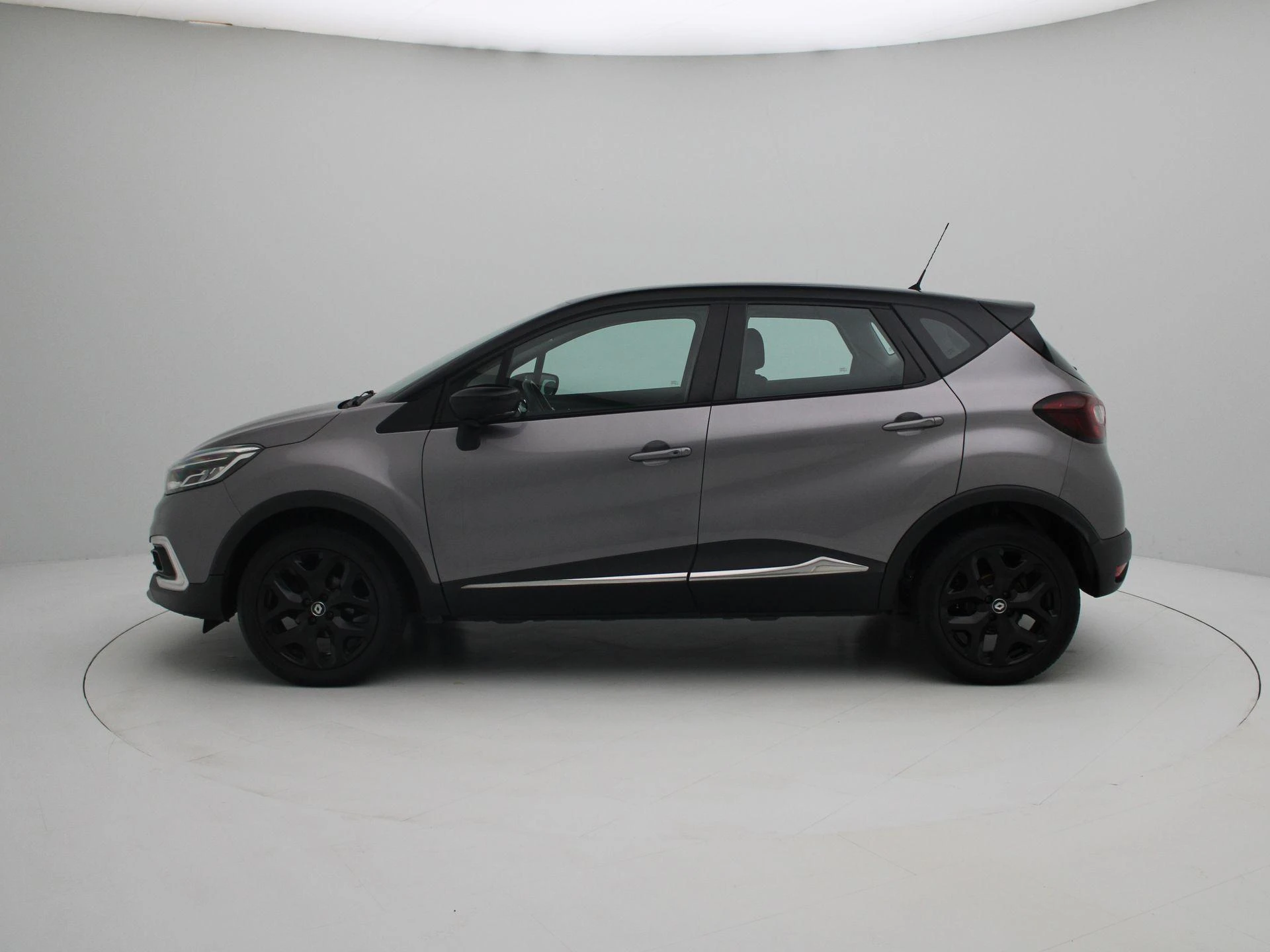 Renault-Captur-image-3