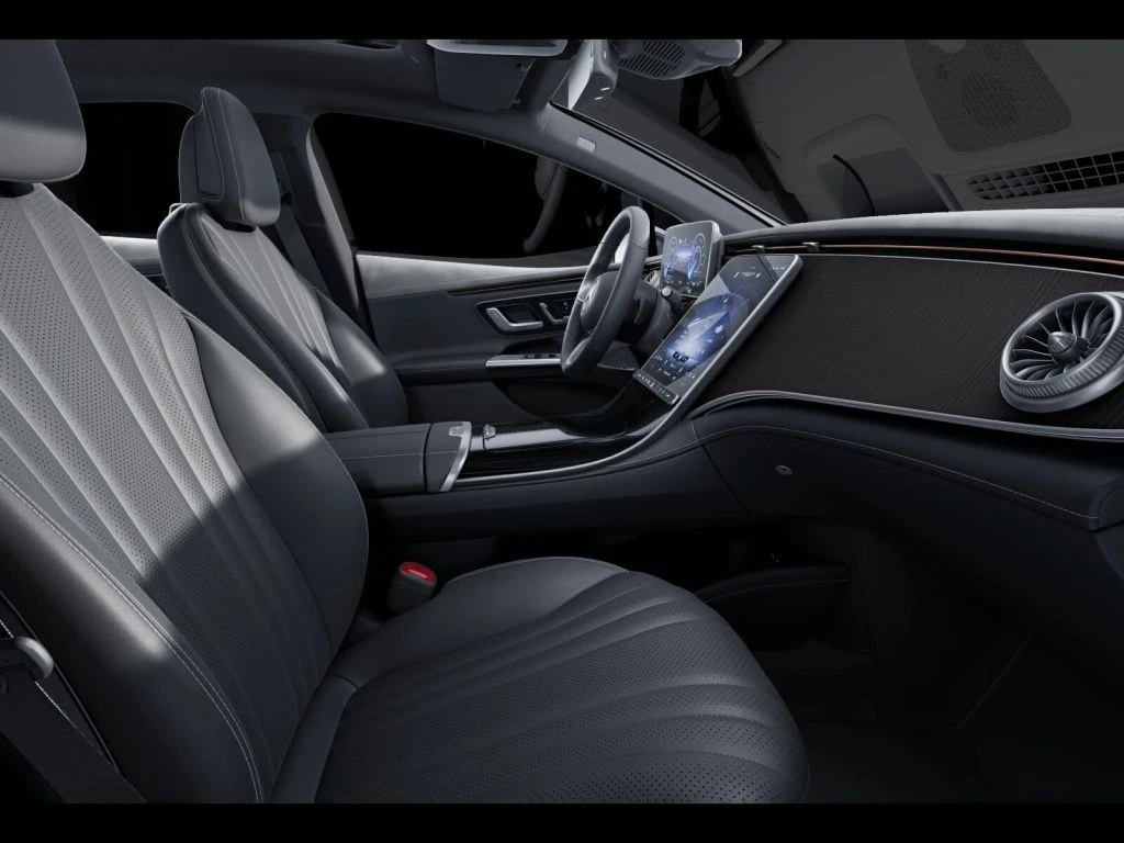 Mercedes-Benz-EQE 350+-image-9