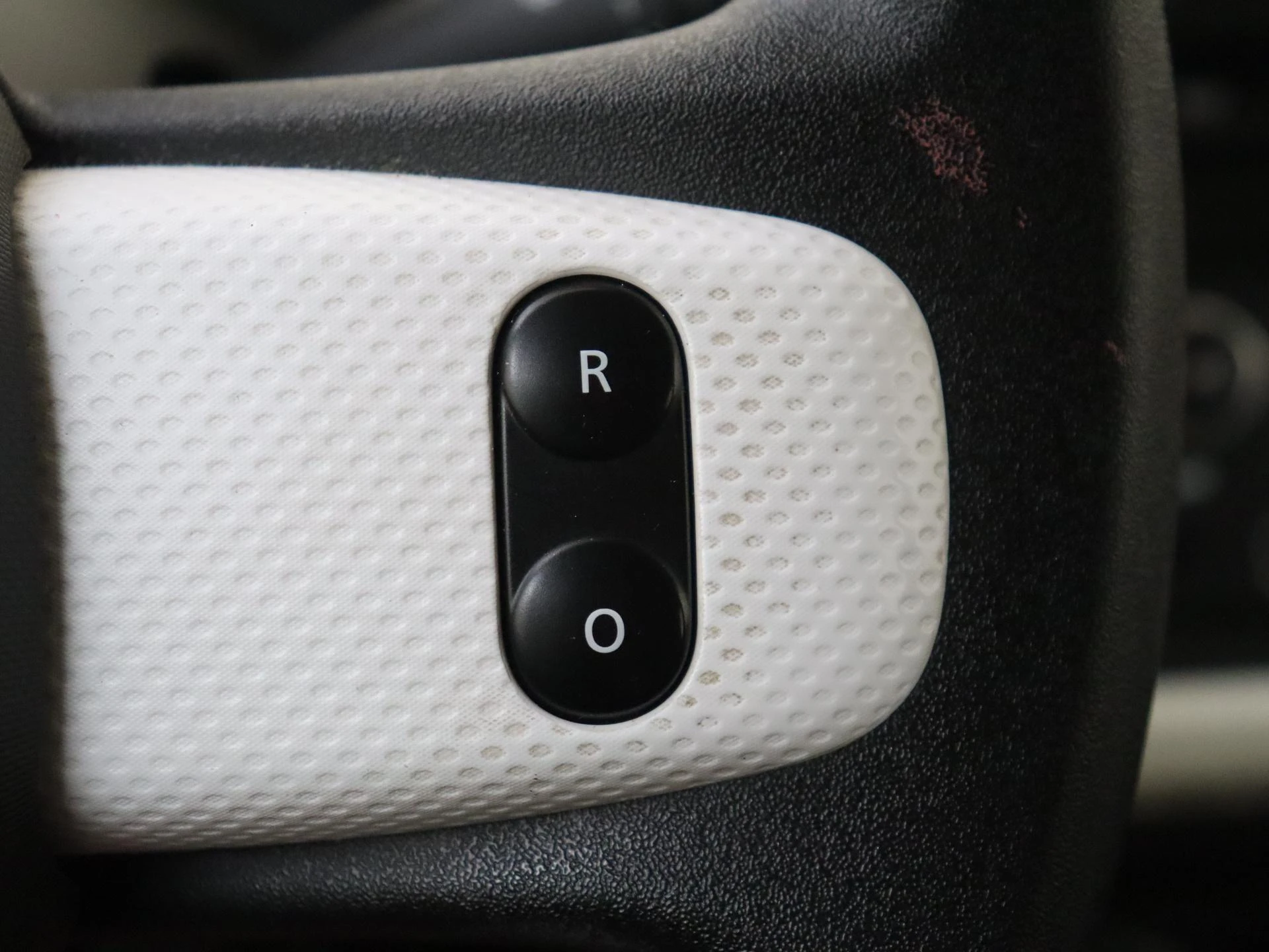 Renault-Twingo-image-17