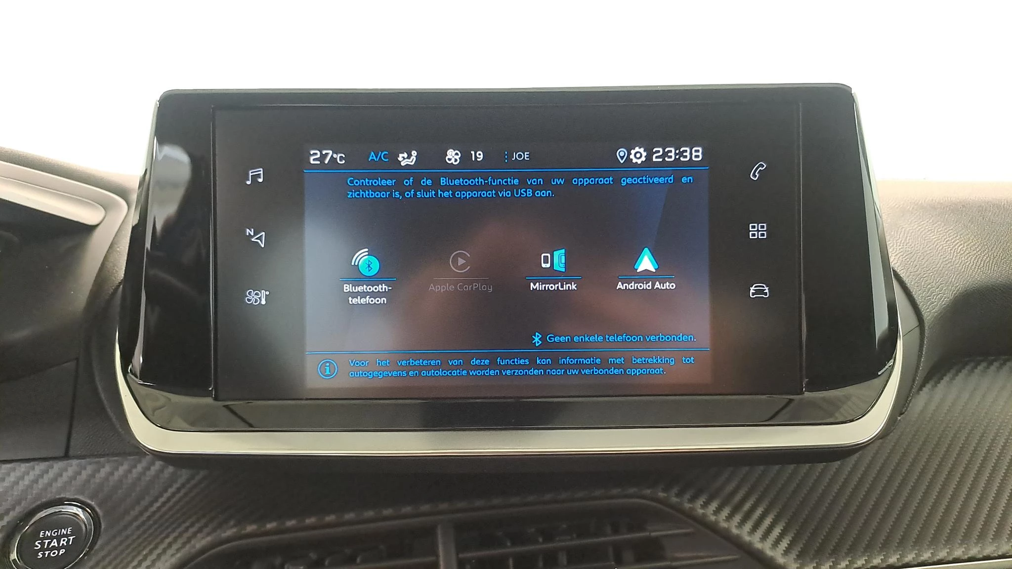 Peugeot-208-image-16